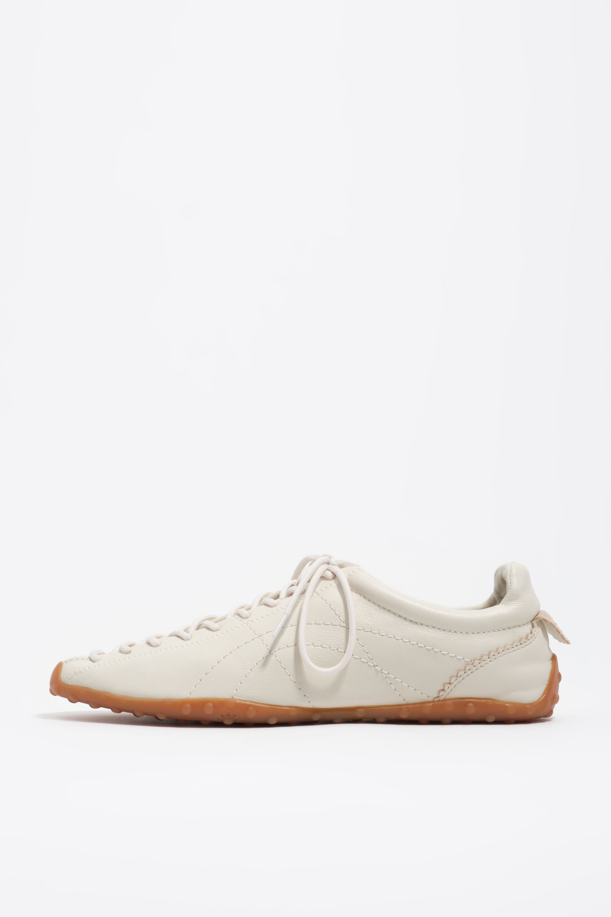 Zapatilla de cuero blanco 13 11 con cordones