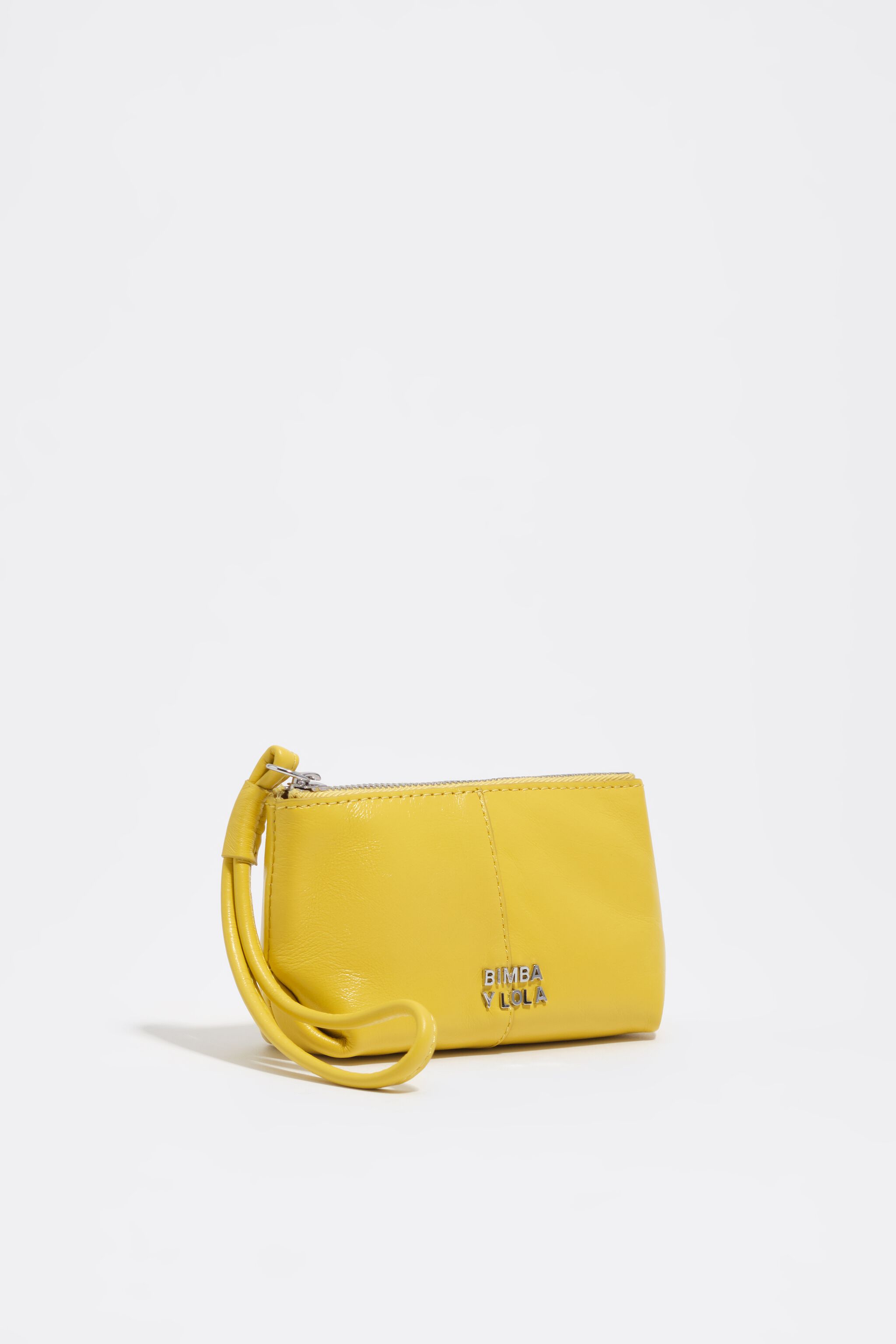 Billetera de cuero amarillo
