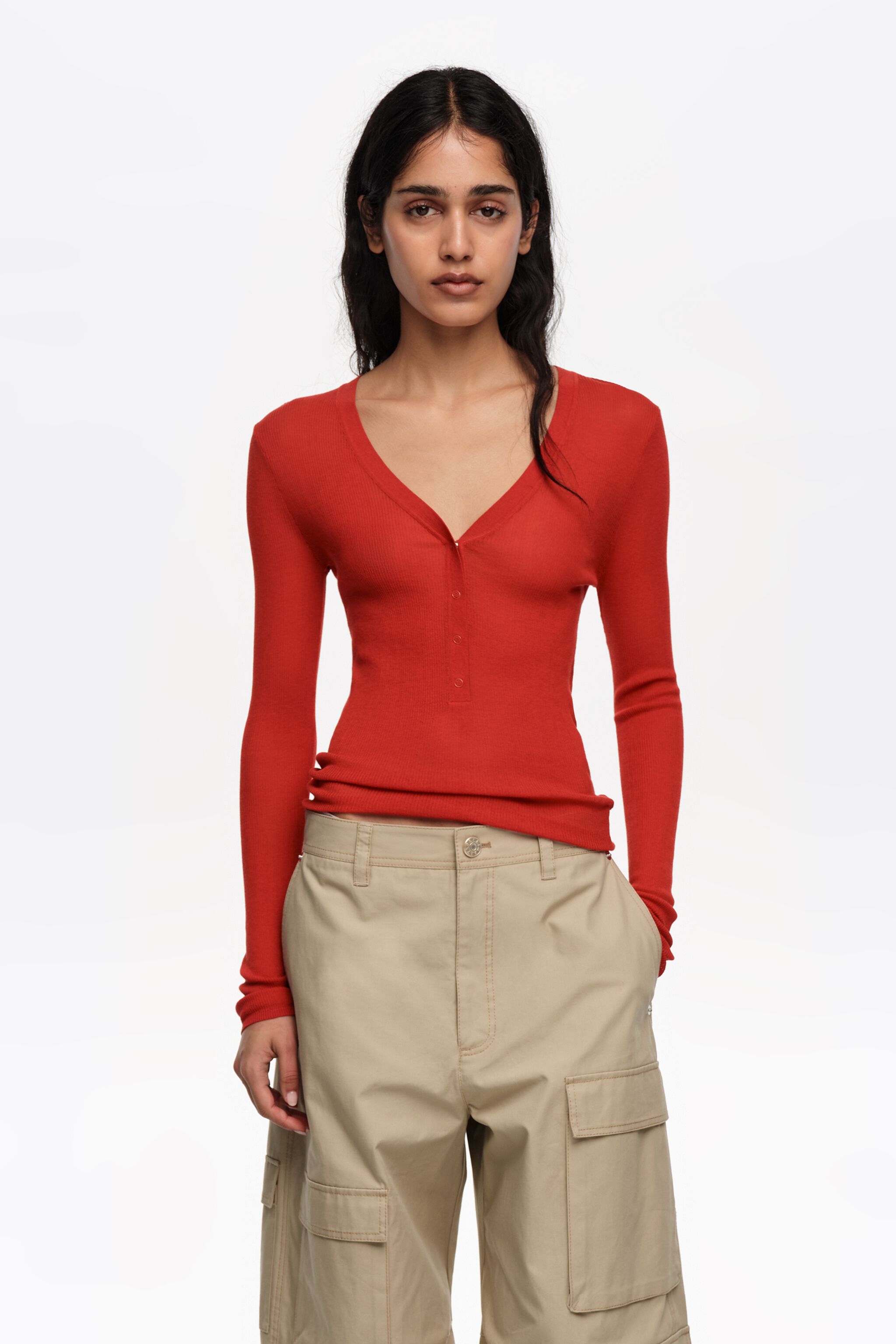 Sweater ajustado de punto ribeteado rojo