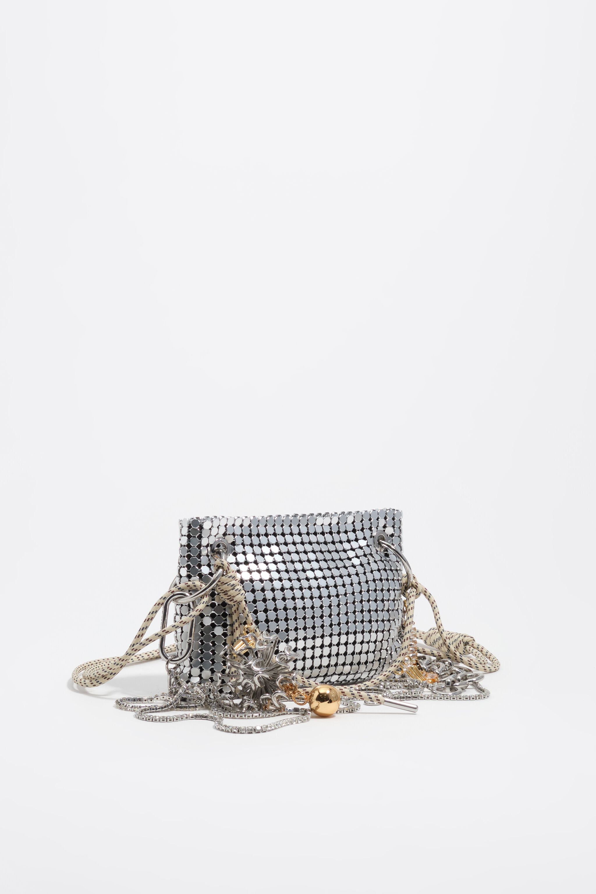 Bolso mini de malla metálica plateada