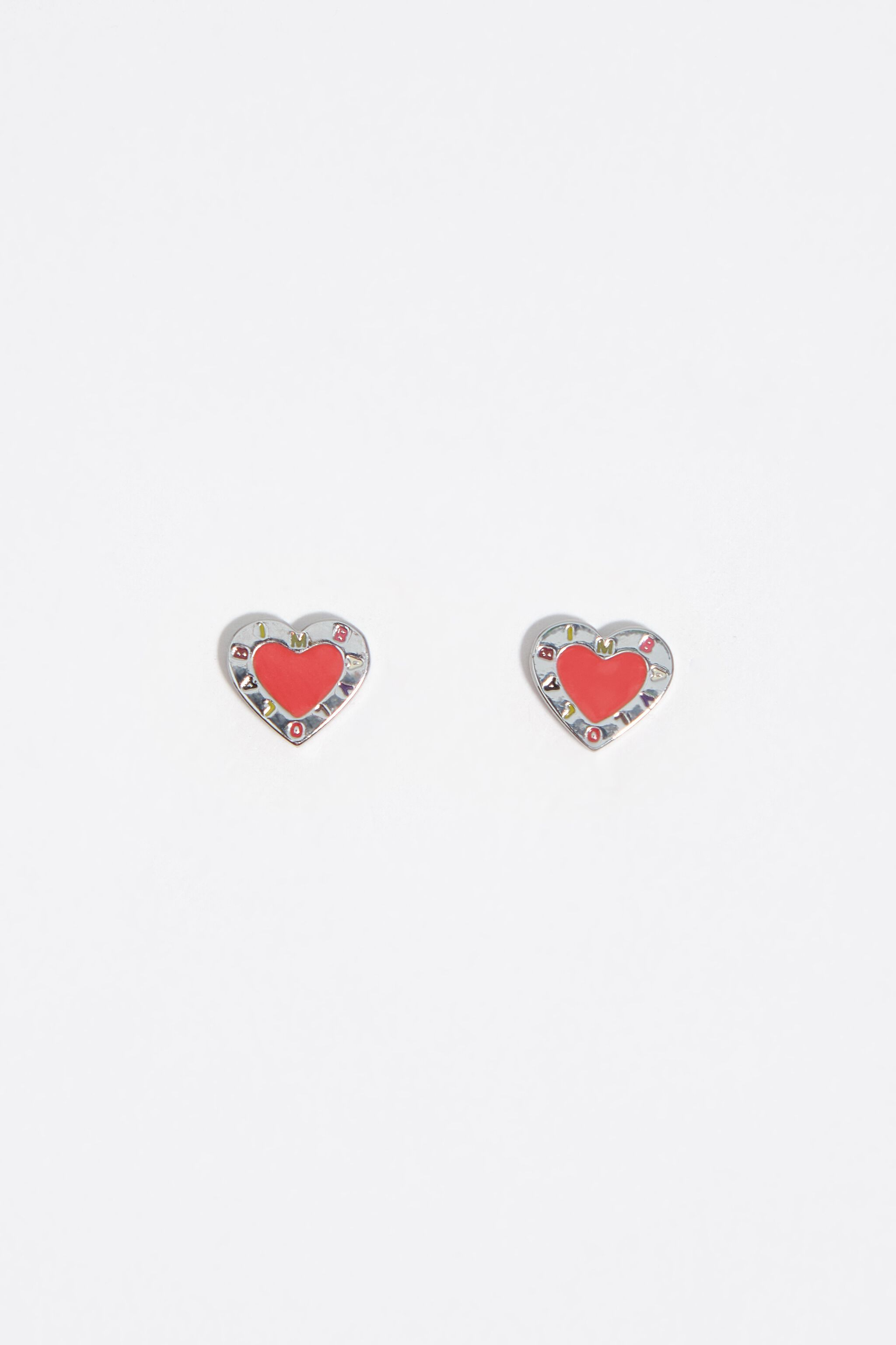 Pendientes con logo de corazón coral