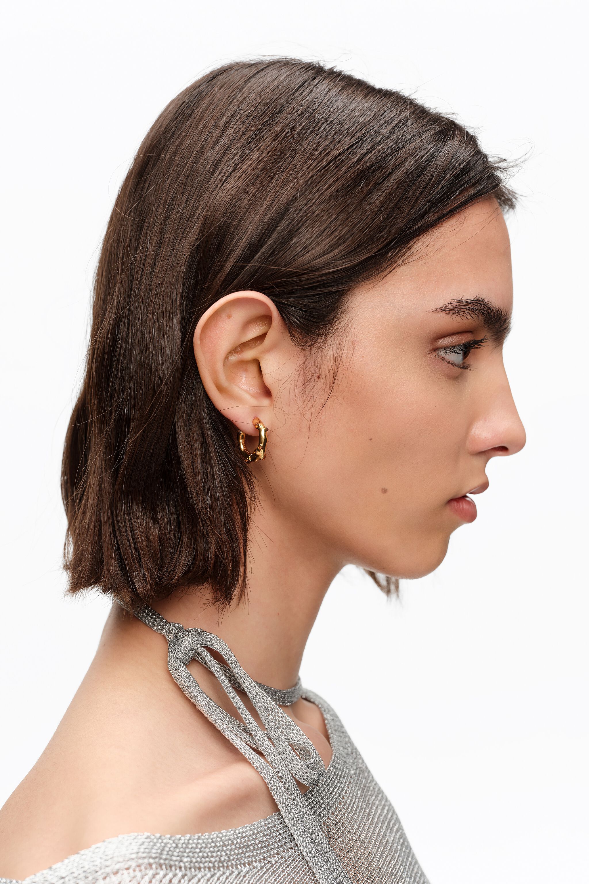 Aretes de aro con textura de cristal dorado