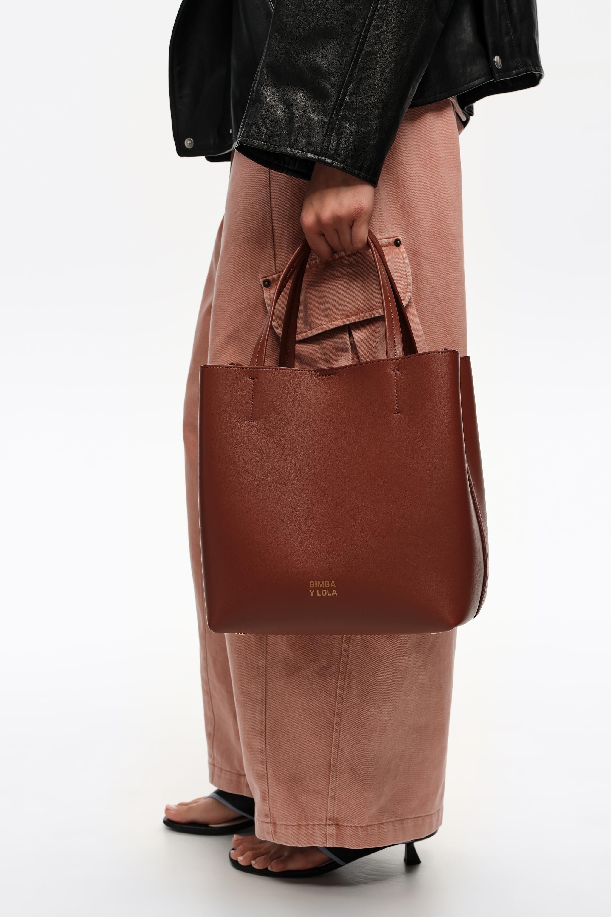Bolso Chihuahua de cuero nogal grande