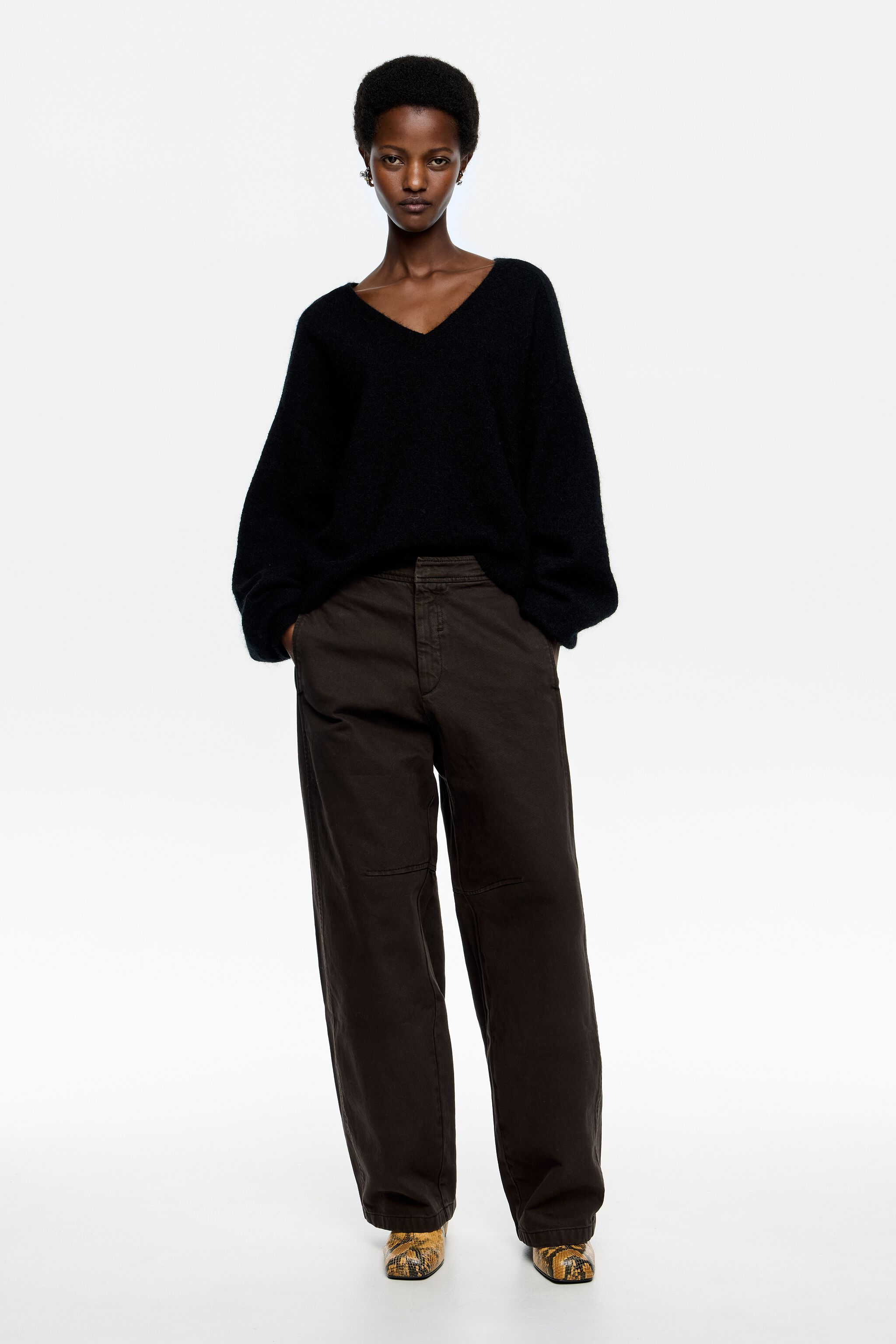 BARREL - Pantalones vaqueros de algodón con cintura ajustable marrón oscuro