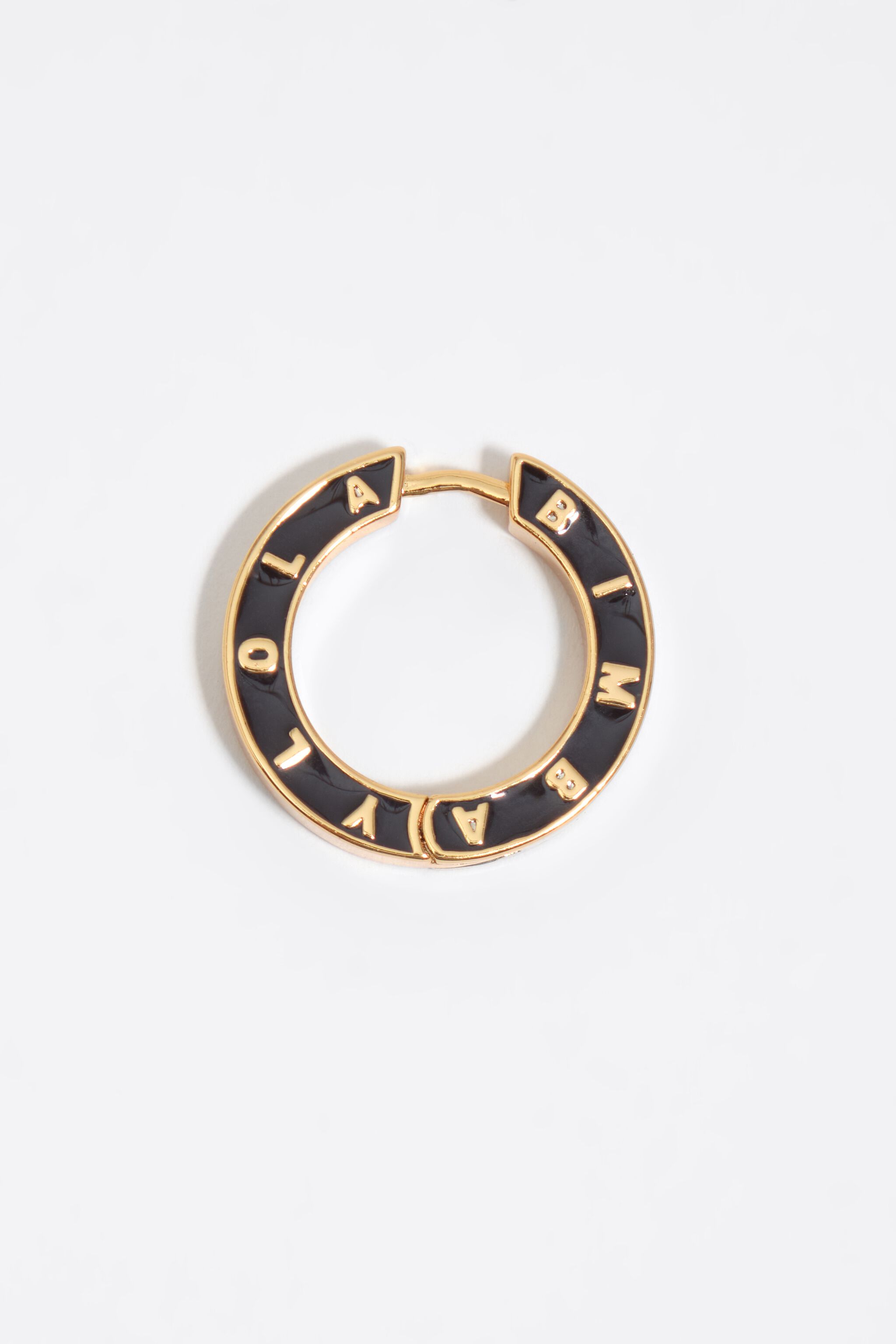 Aros de oreja con logo marrón