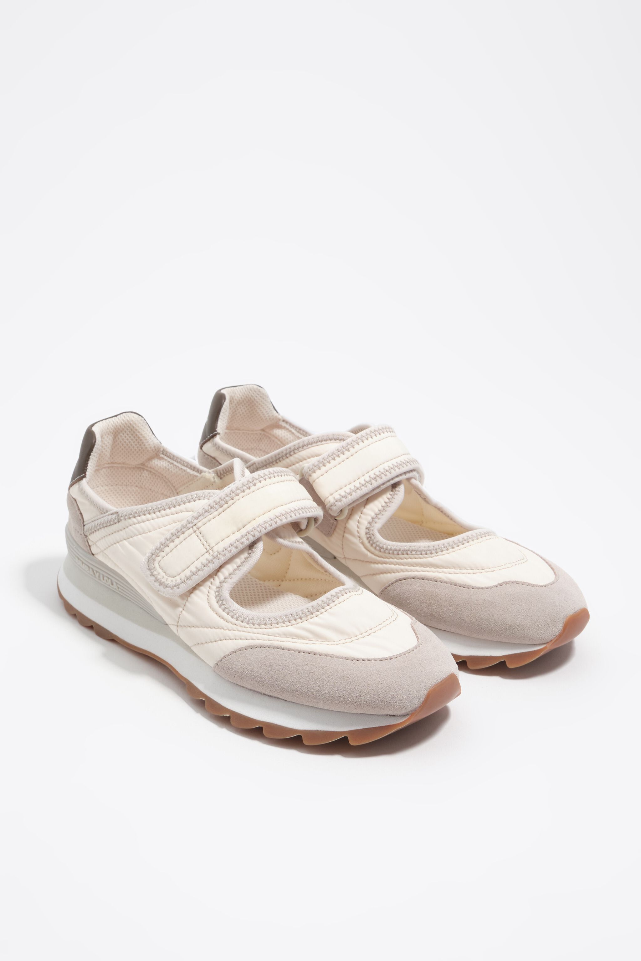 Ballerina deportiva de nailon blanco 13 08