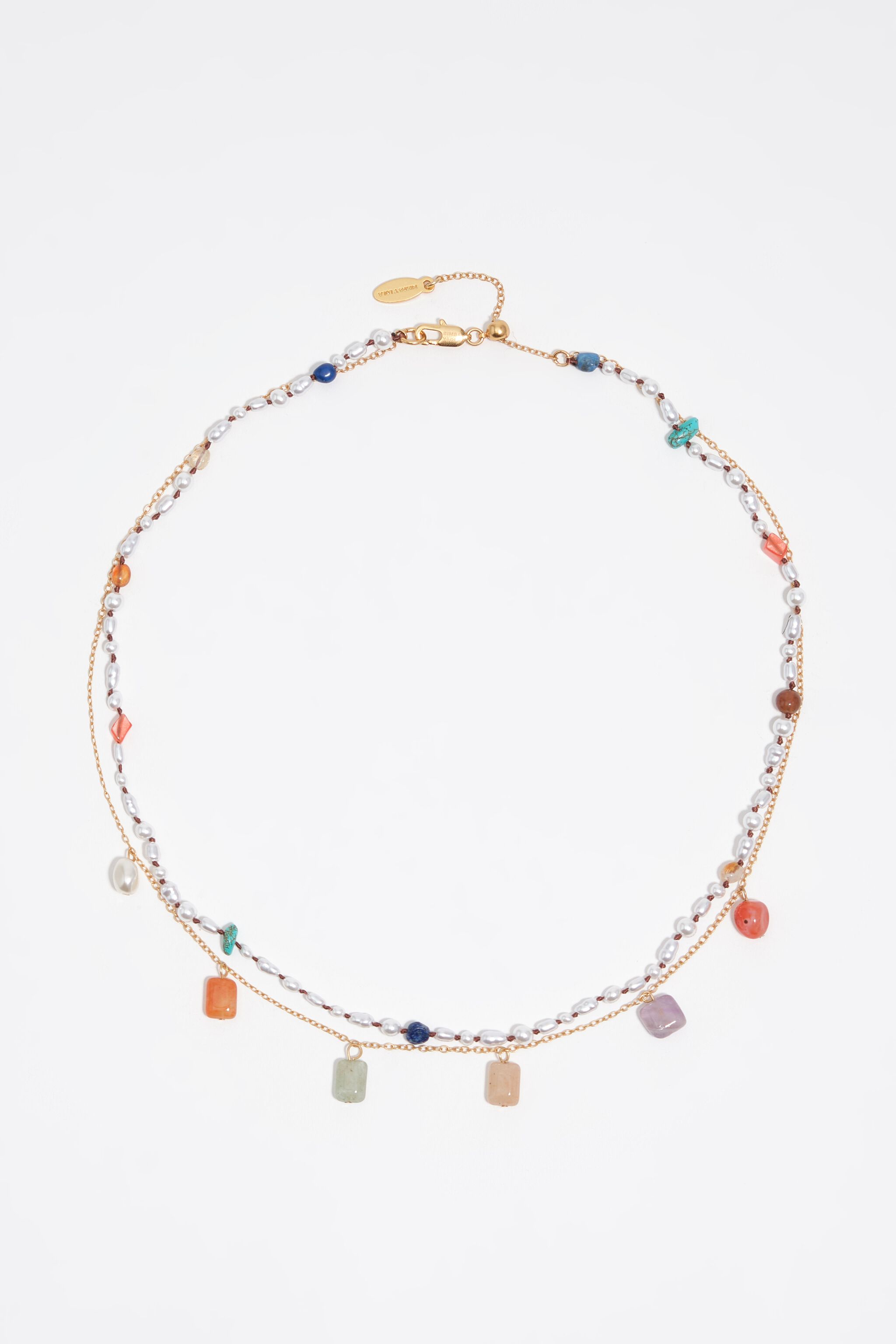 Collar doble con piedras multicolor y perlas