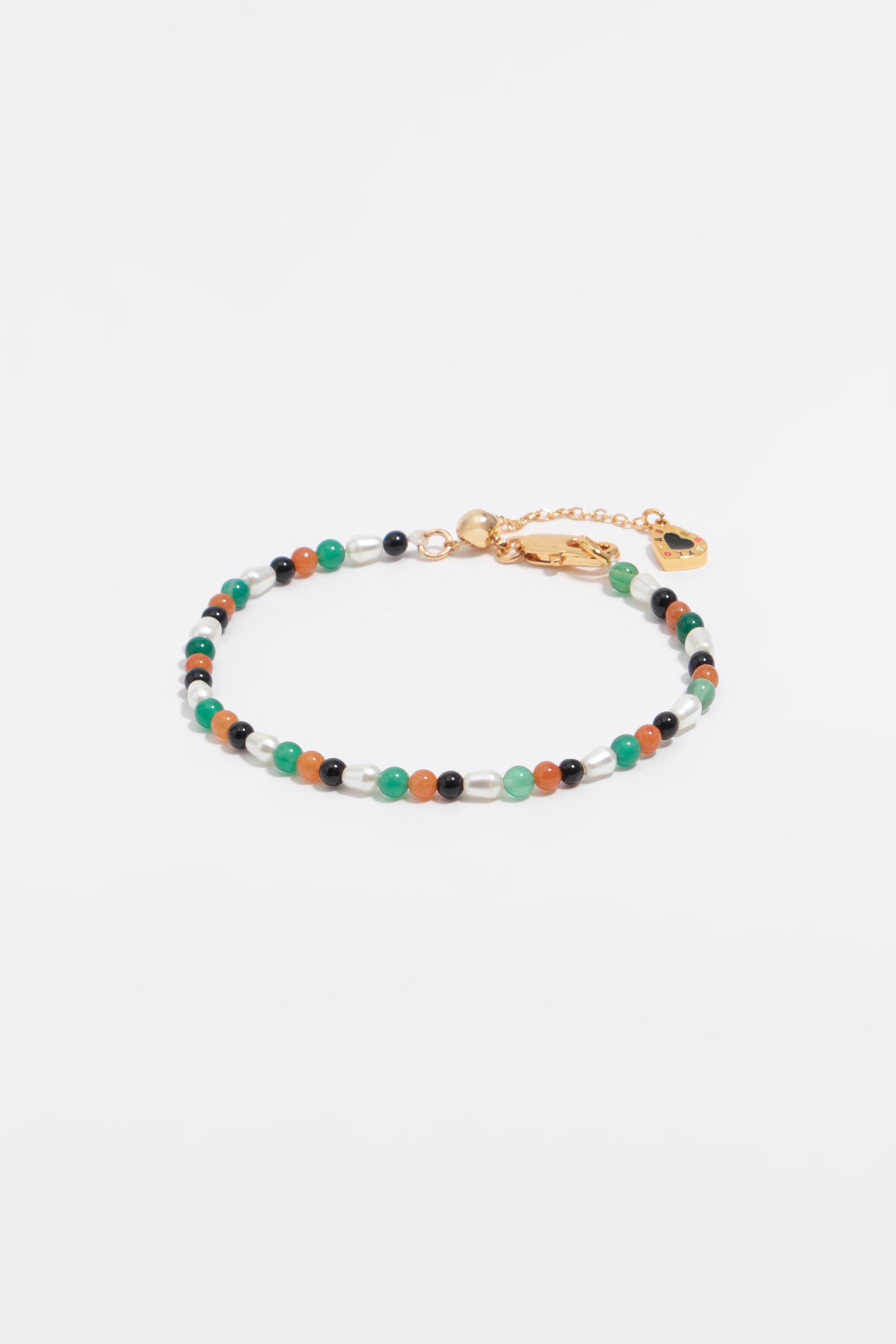 Pulsera con perlas y piedras multicolores