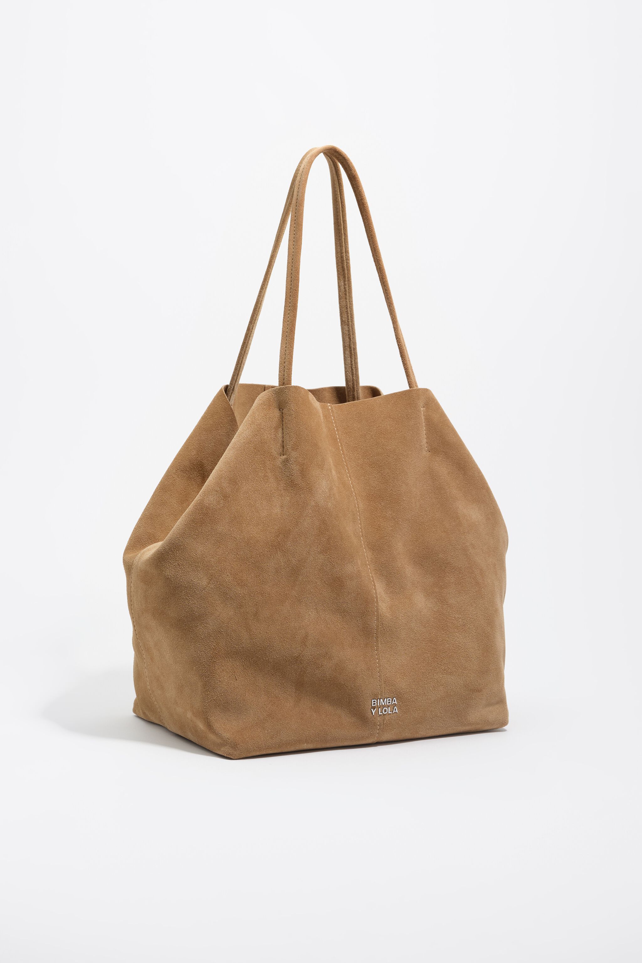 Bolso shopper de ante grande en color natural