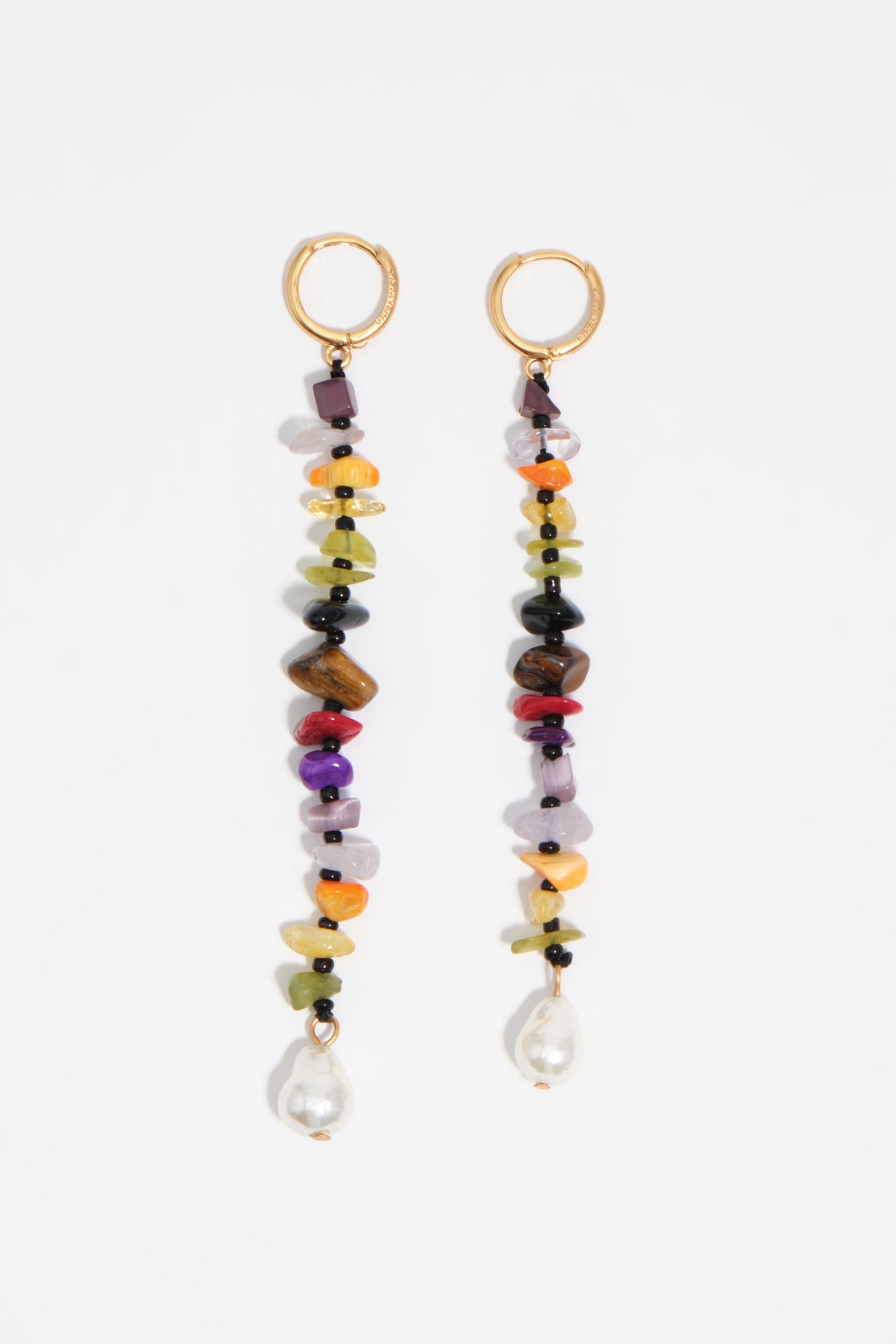 Aros de piedras multicolor