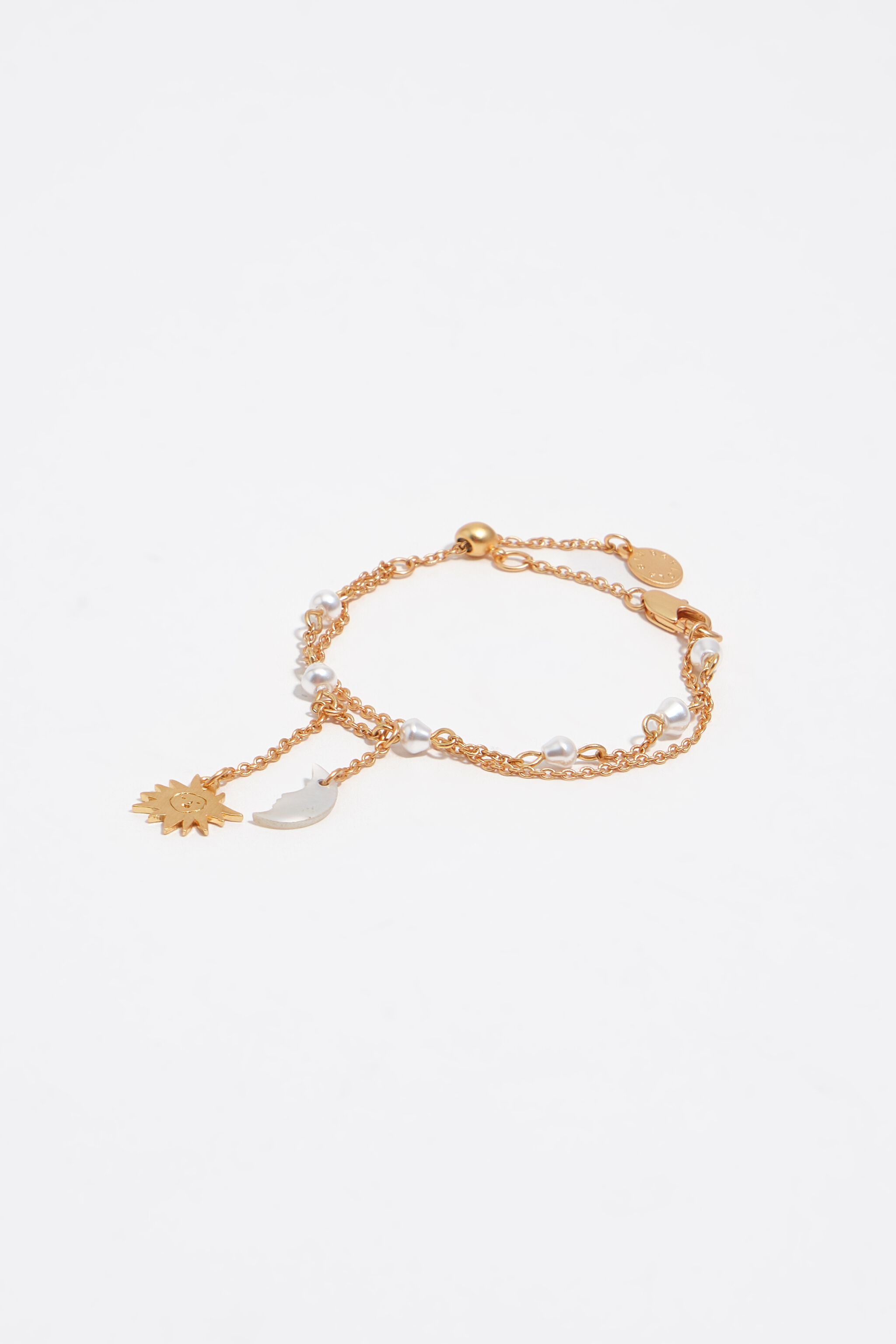Pulsera de cadena con sol y luna y madreperla