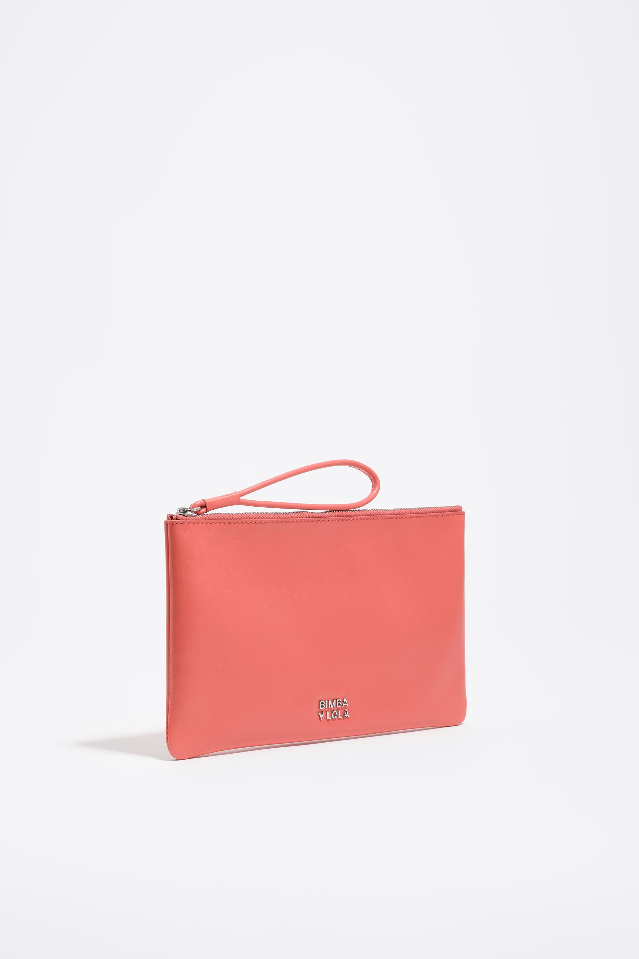 Bolso de mano de cuero mediano coral