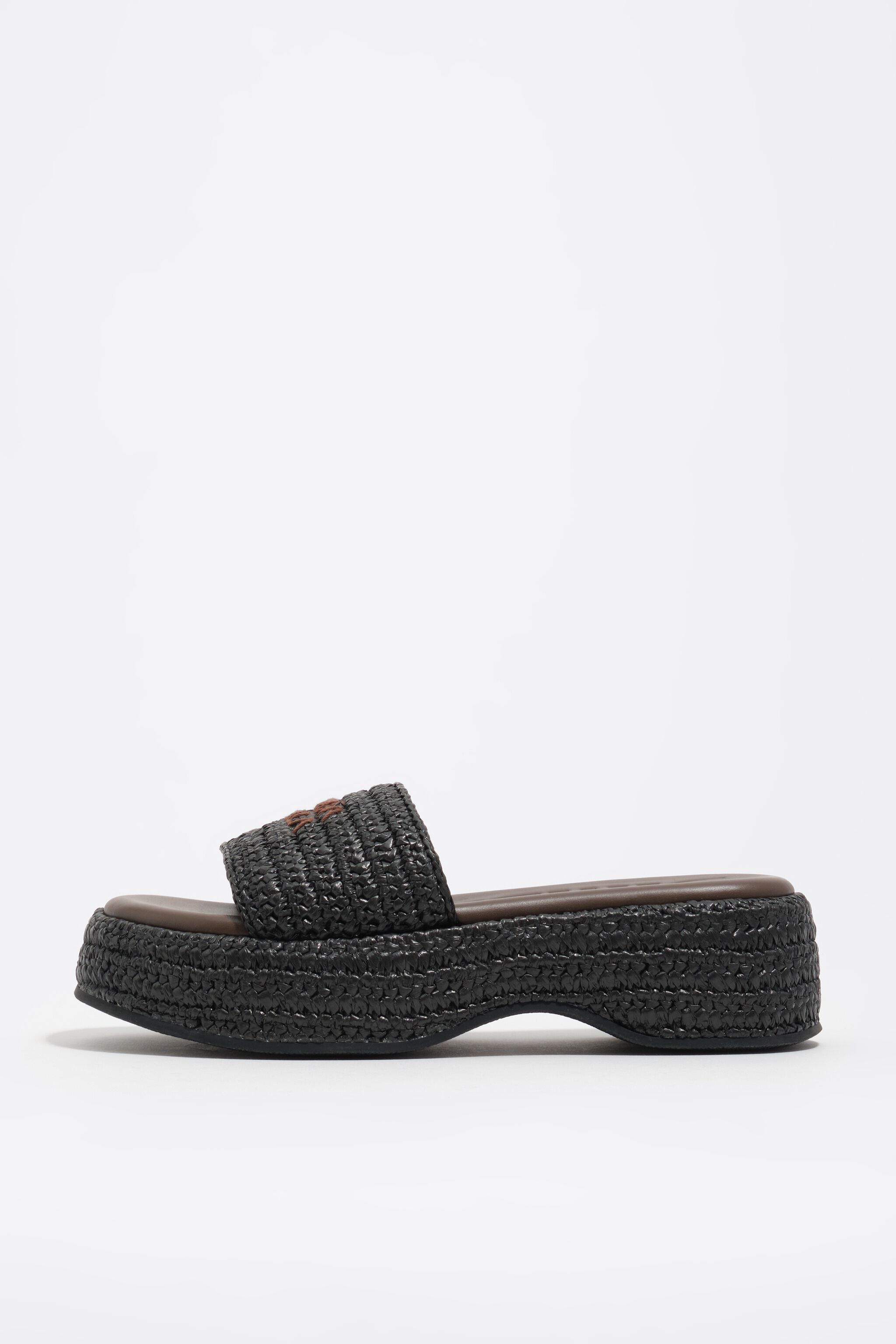 Sandal de plataforma de rafia negra