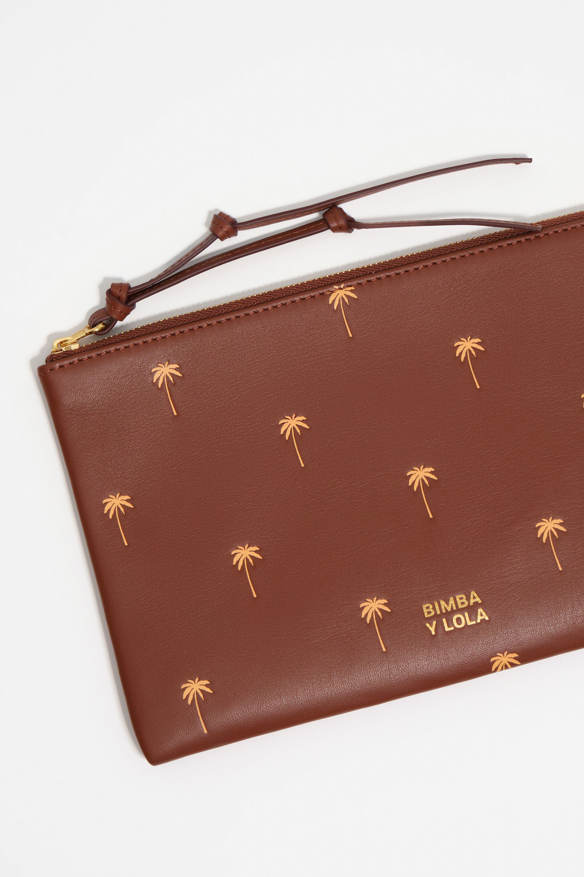 Bolso de mano de cuero nogal grande Palms