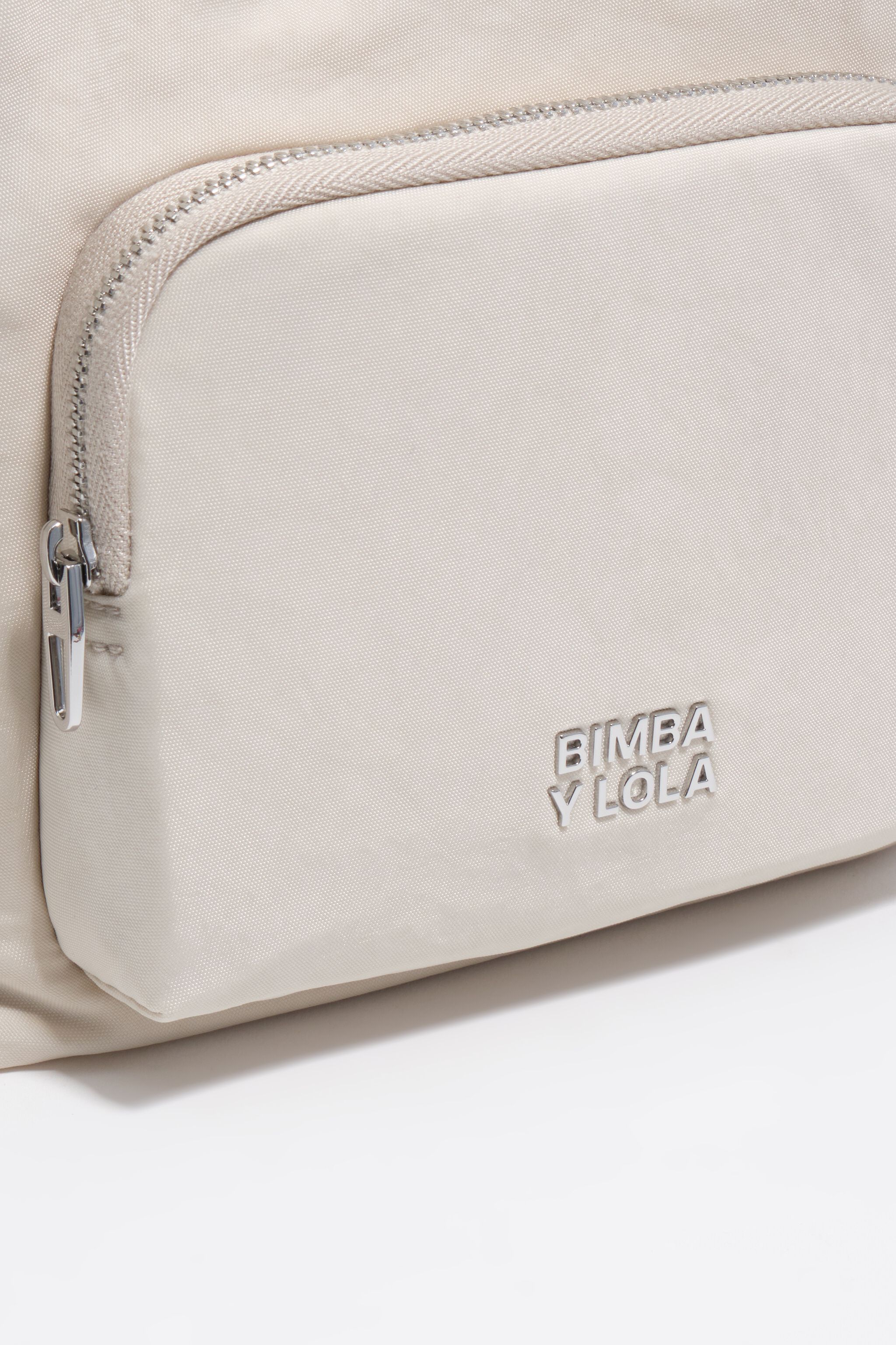 Bolsa de mano pequeña de nylon blanco con piedras