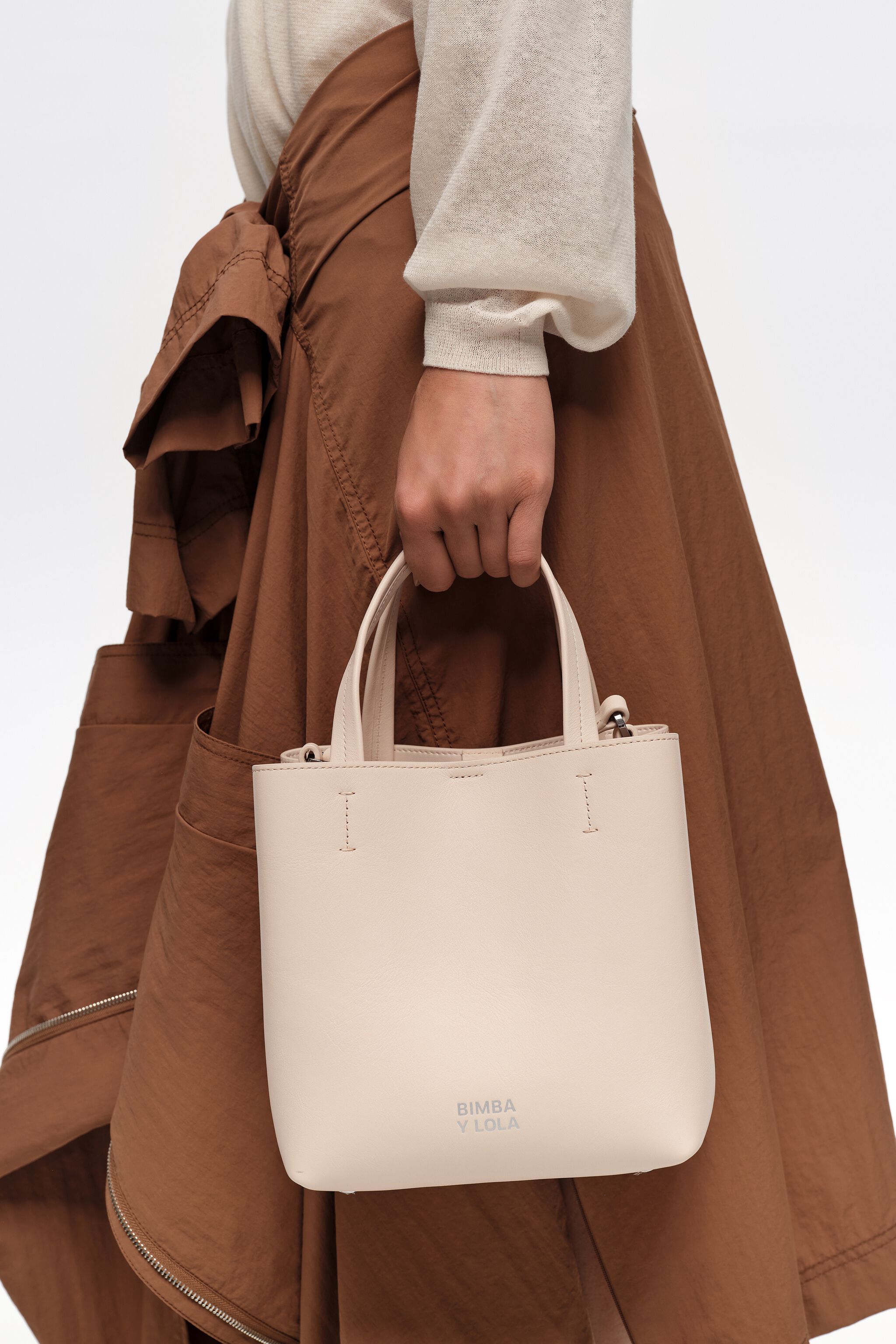 Bolso de cuero marrón pequeño de Chihuahua