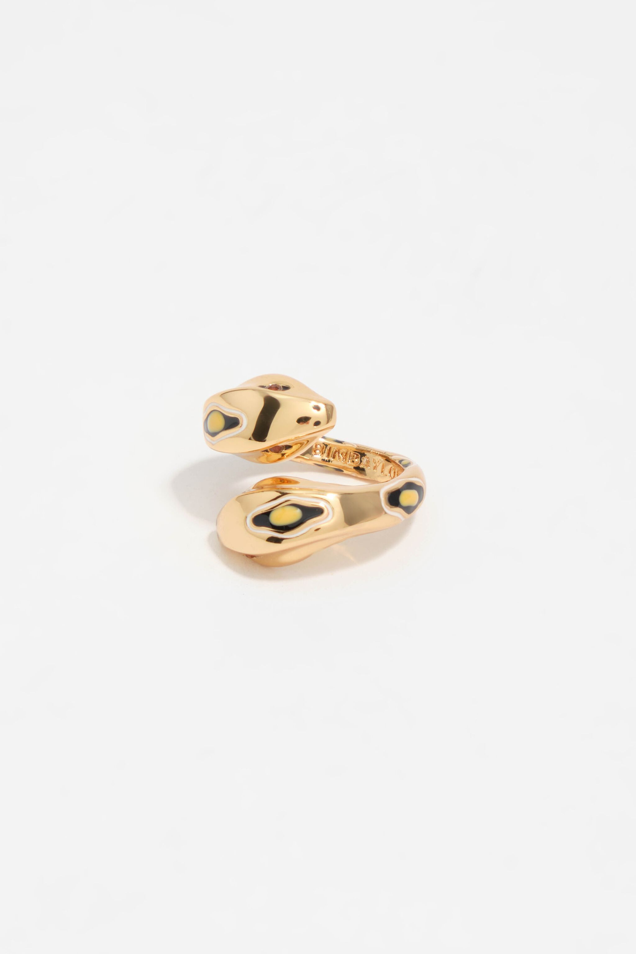 Anillo de serpiente dorado