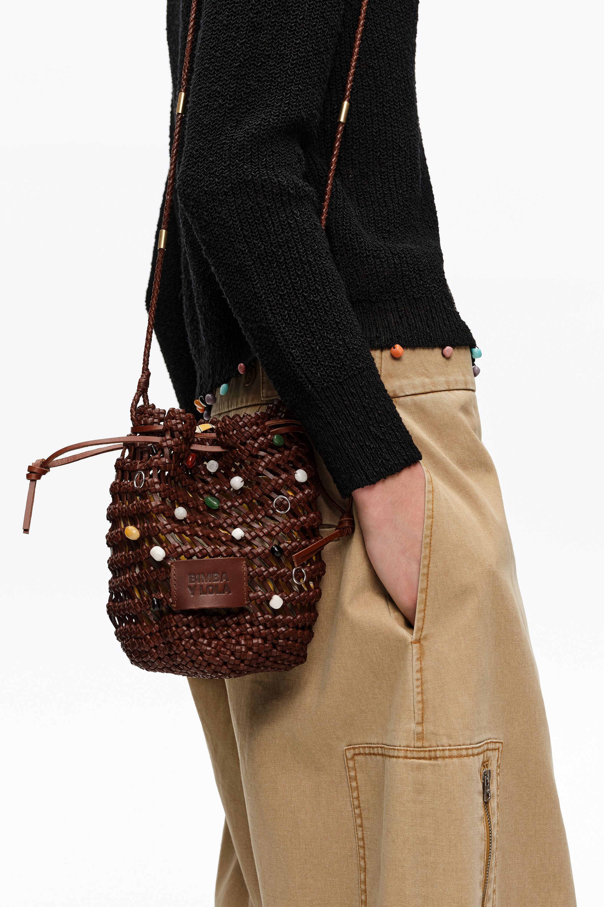 Bolso mini de cuero trenzado de nuez