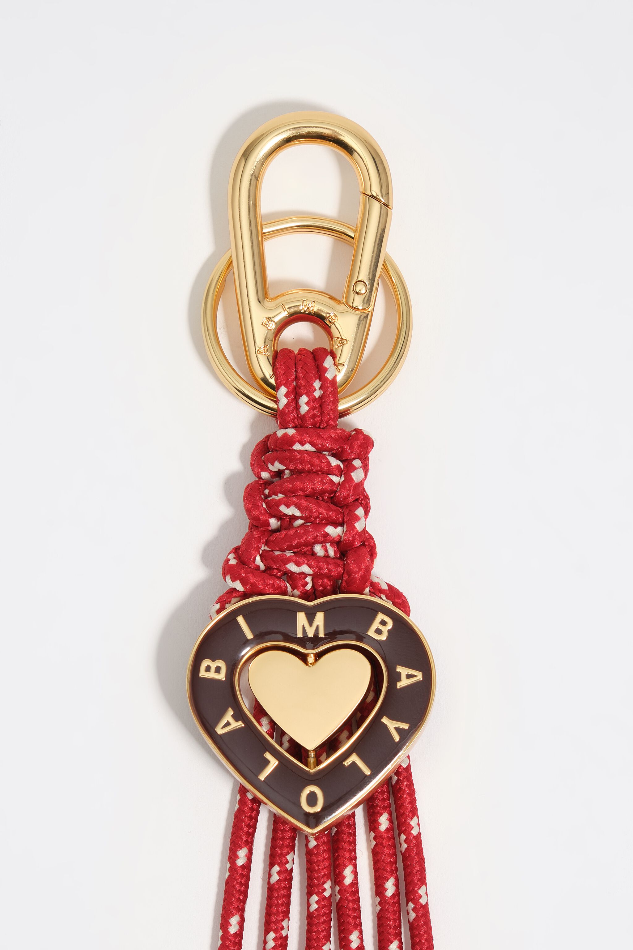 Llavero con cuerda en forma de corazón de chocolate