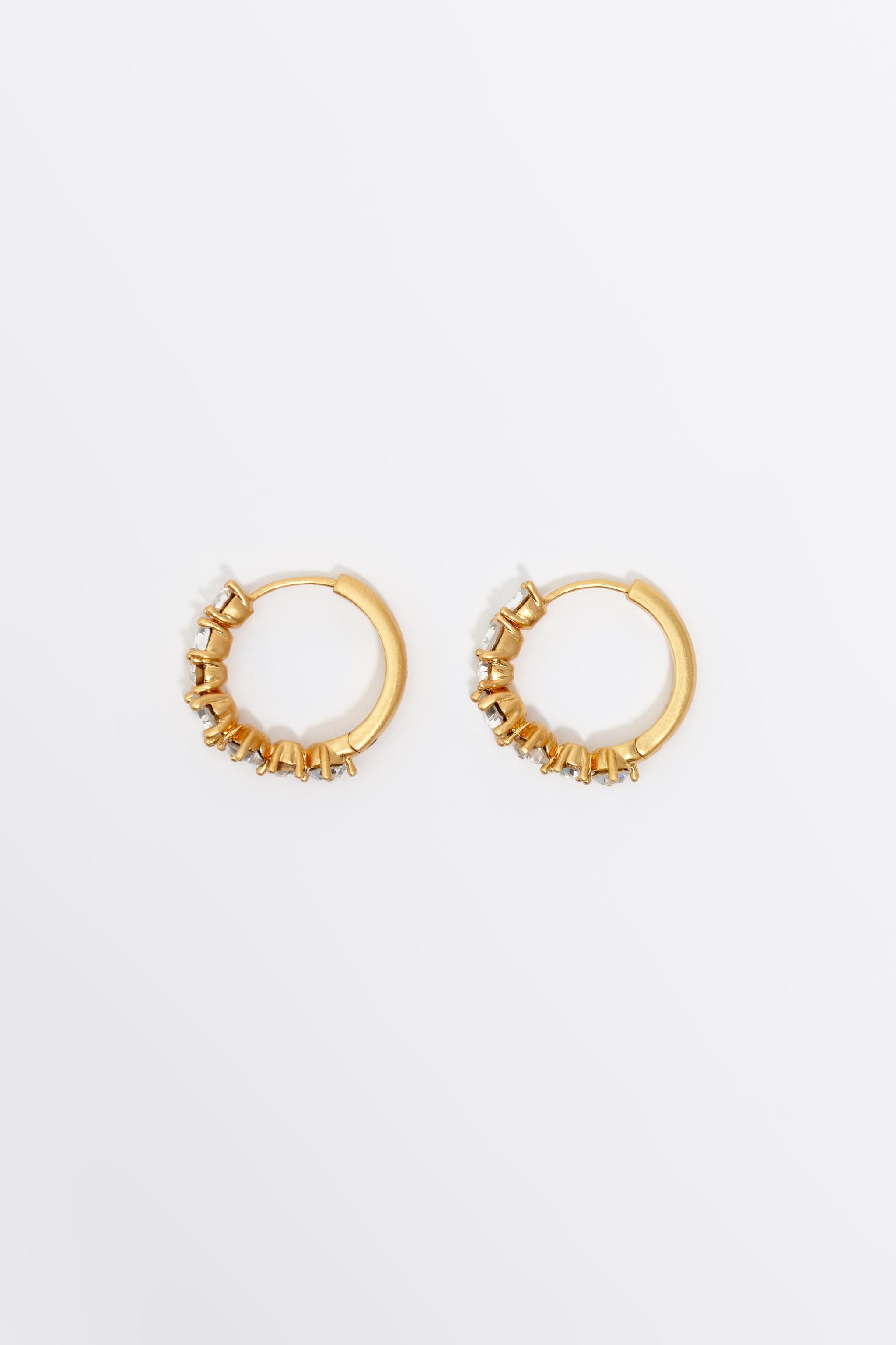 Aretes de aro con corazón de cristal
