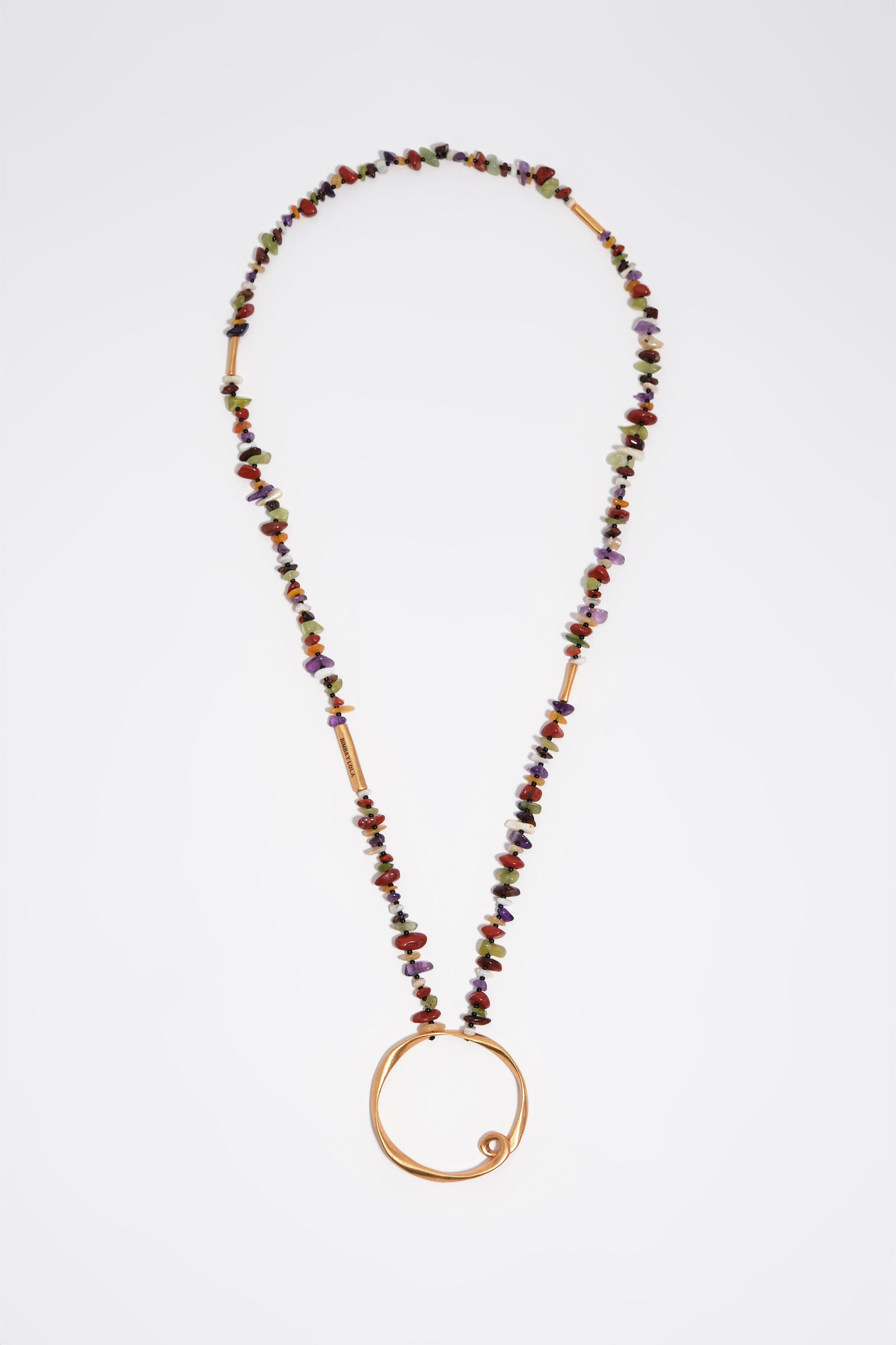 Collar de piedras mate dorado
