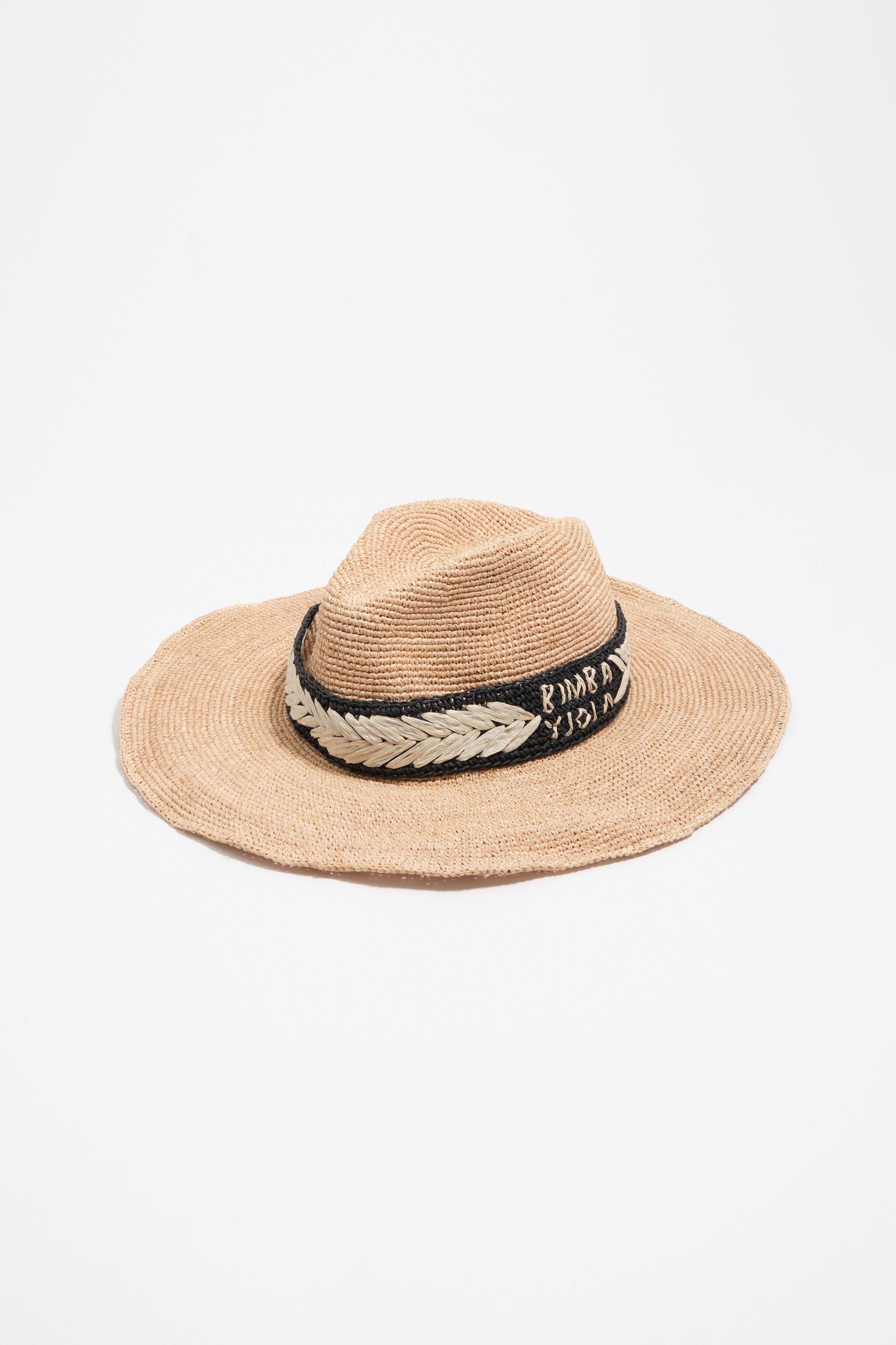 Sombrero de rafia con borde bordado