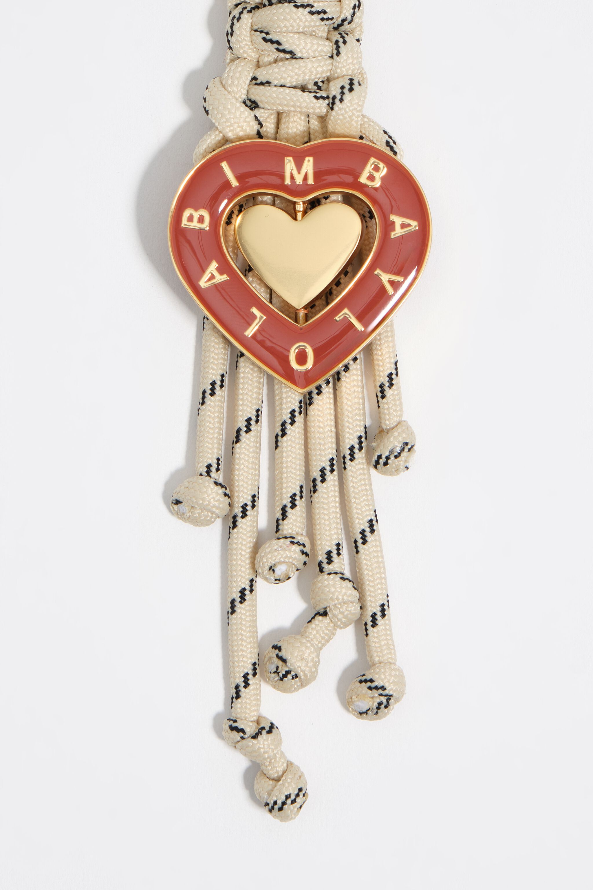 Llave de cuerda con forma de corazón ivory