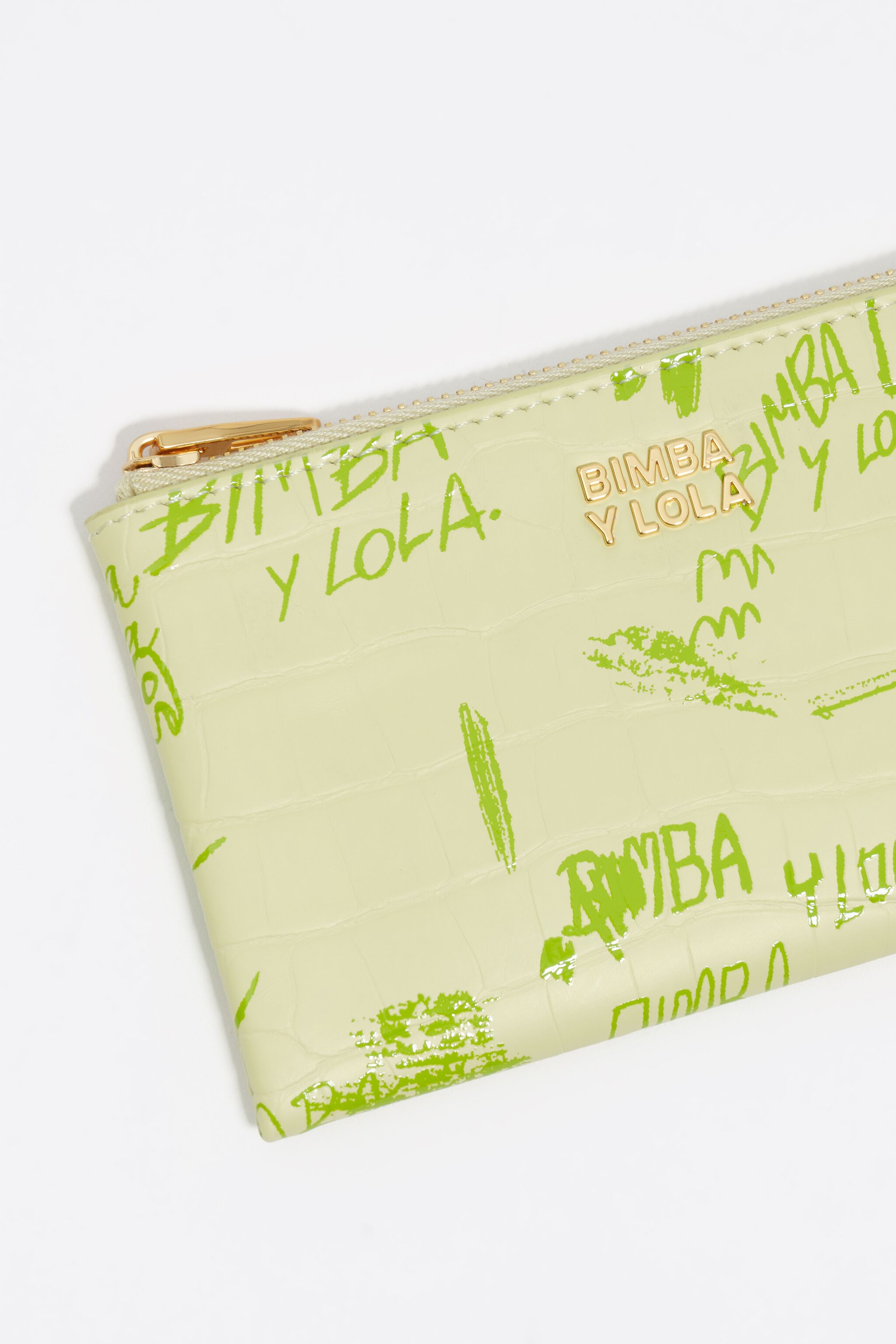 Billetera con logotipo de BIMBA en verde pastel