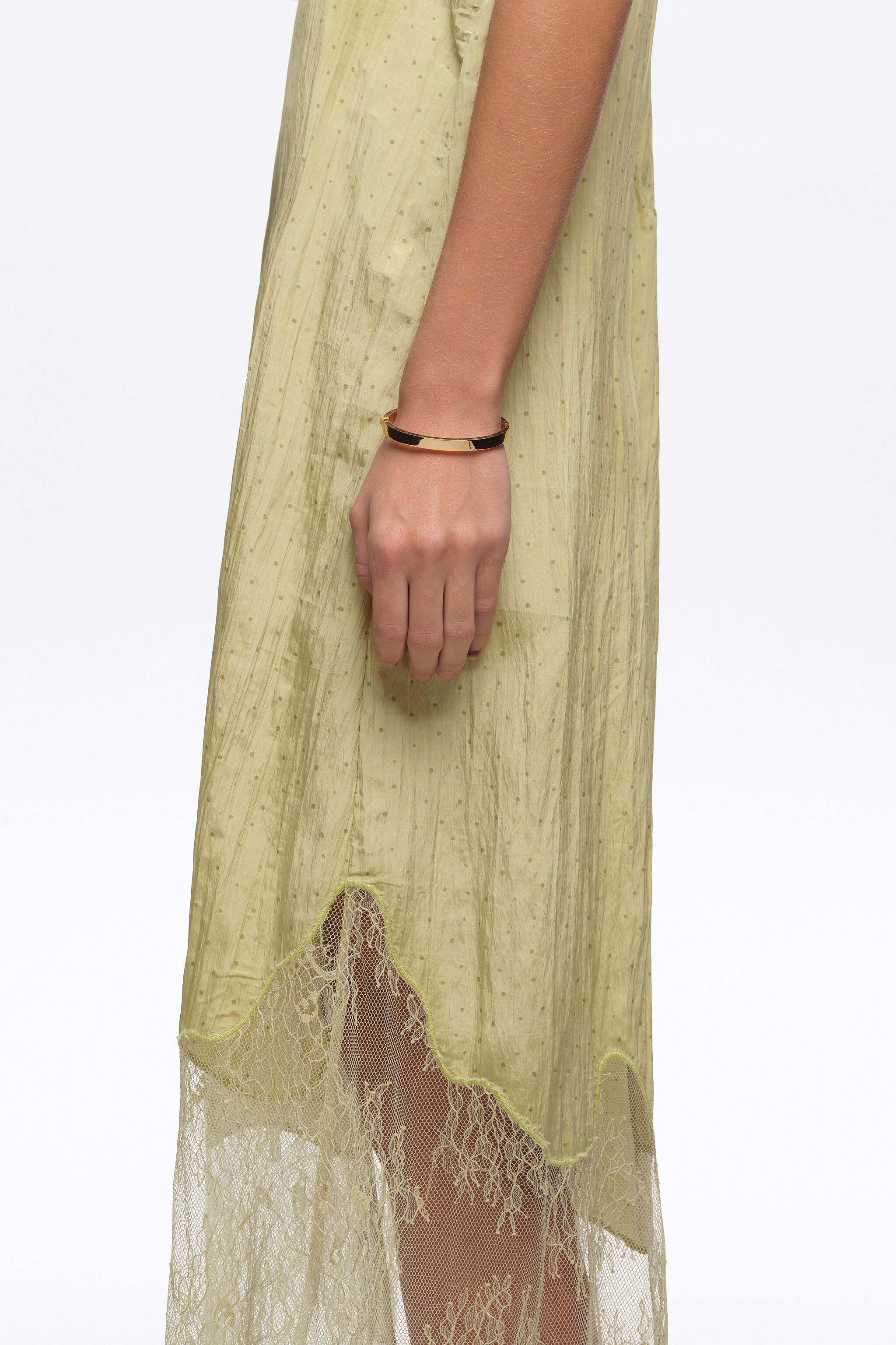Pulsera con logotipo de bisagra marrón