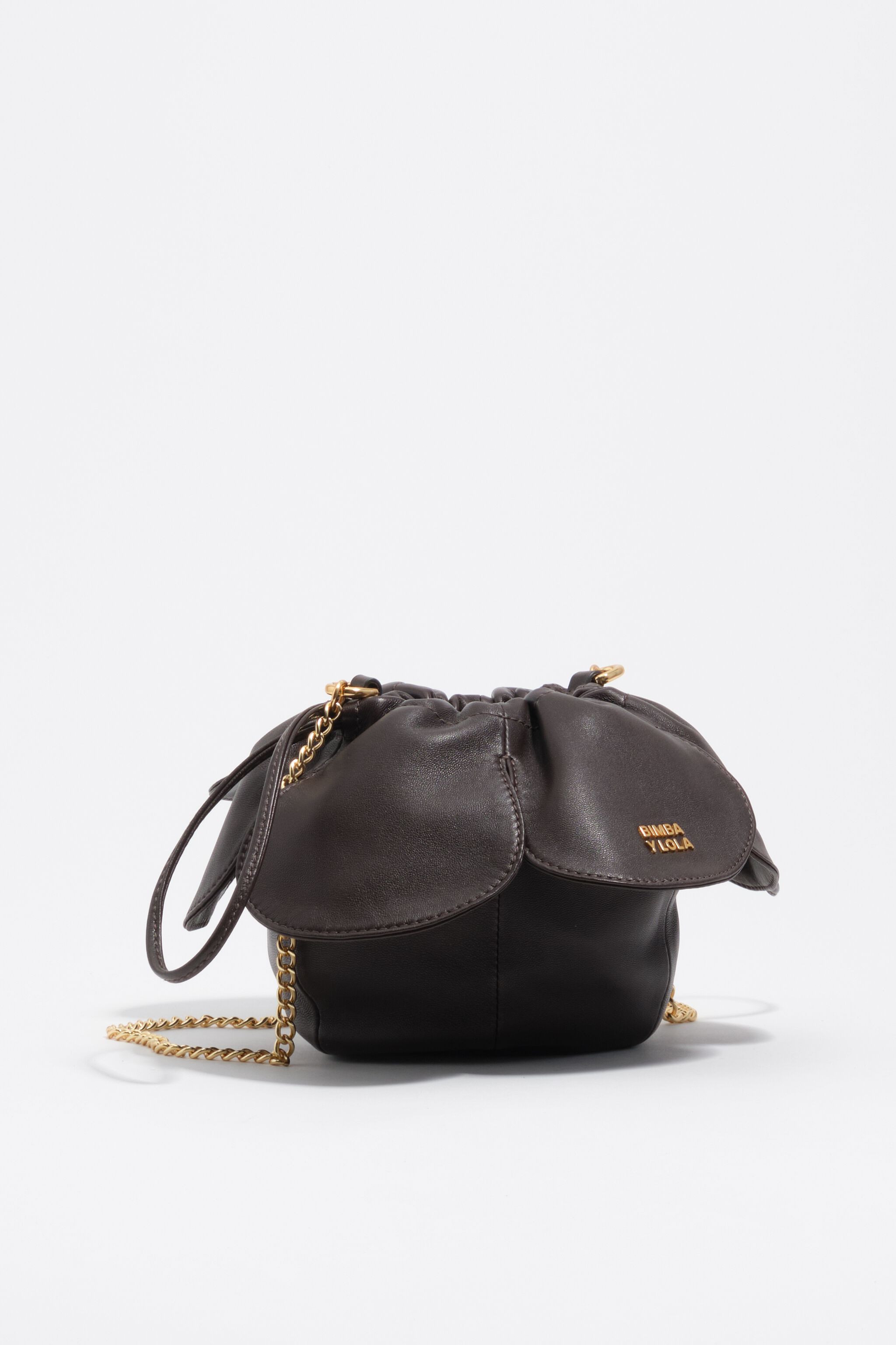 Bolso Pétalo de cuero ébano