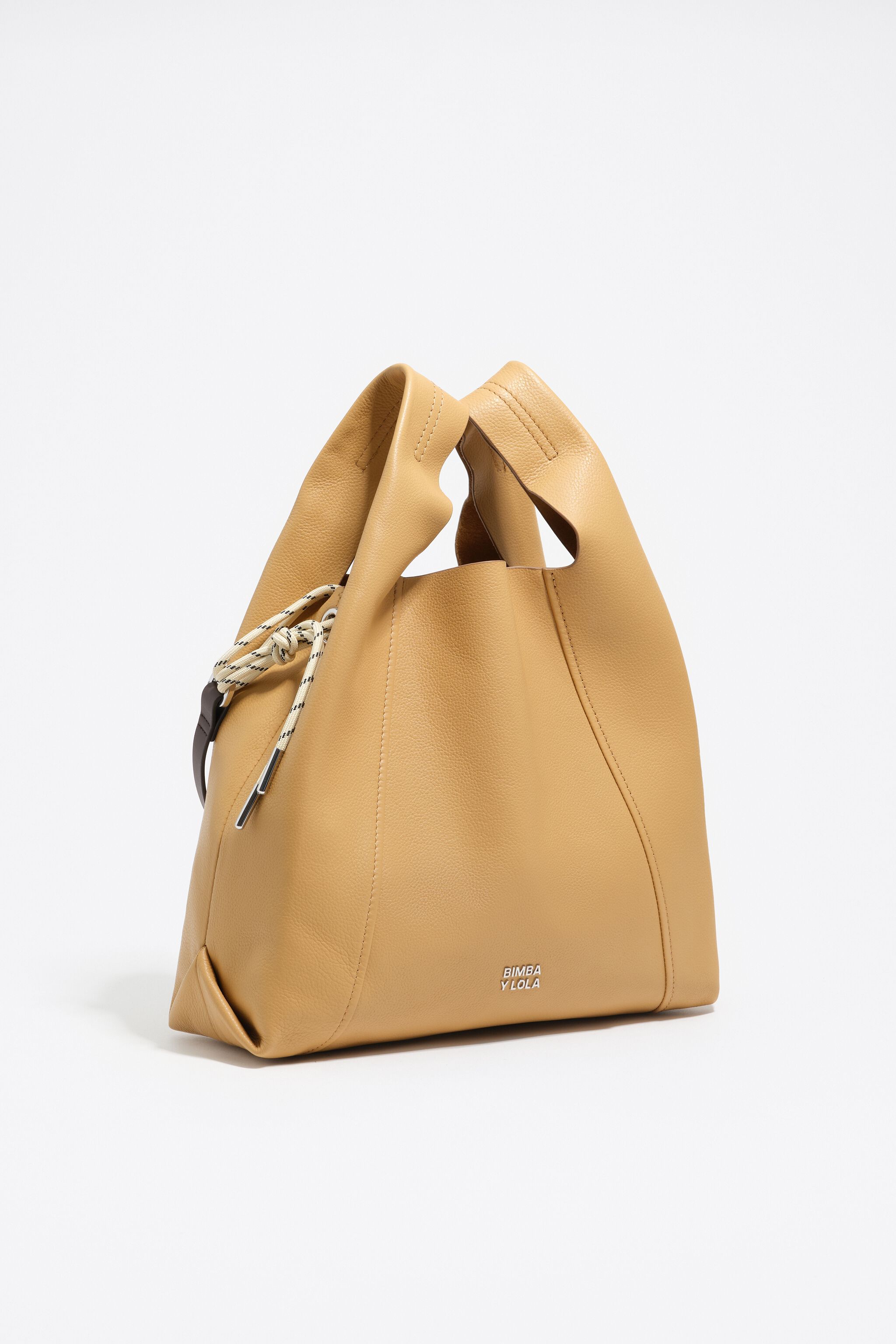 Bolso de papel de cuero Sahara mediano
