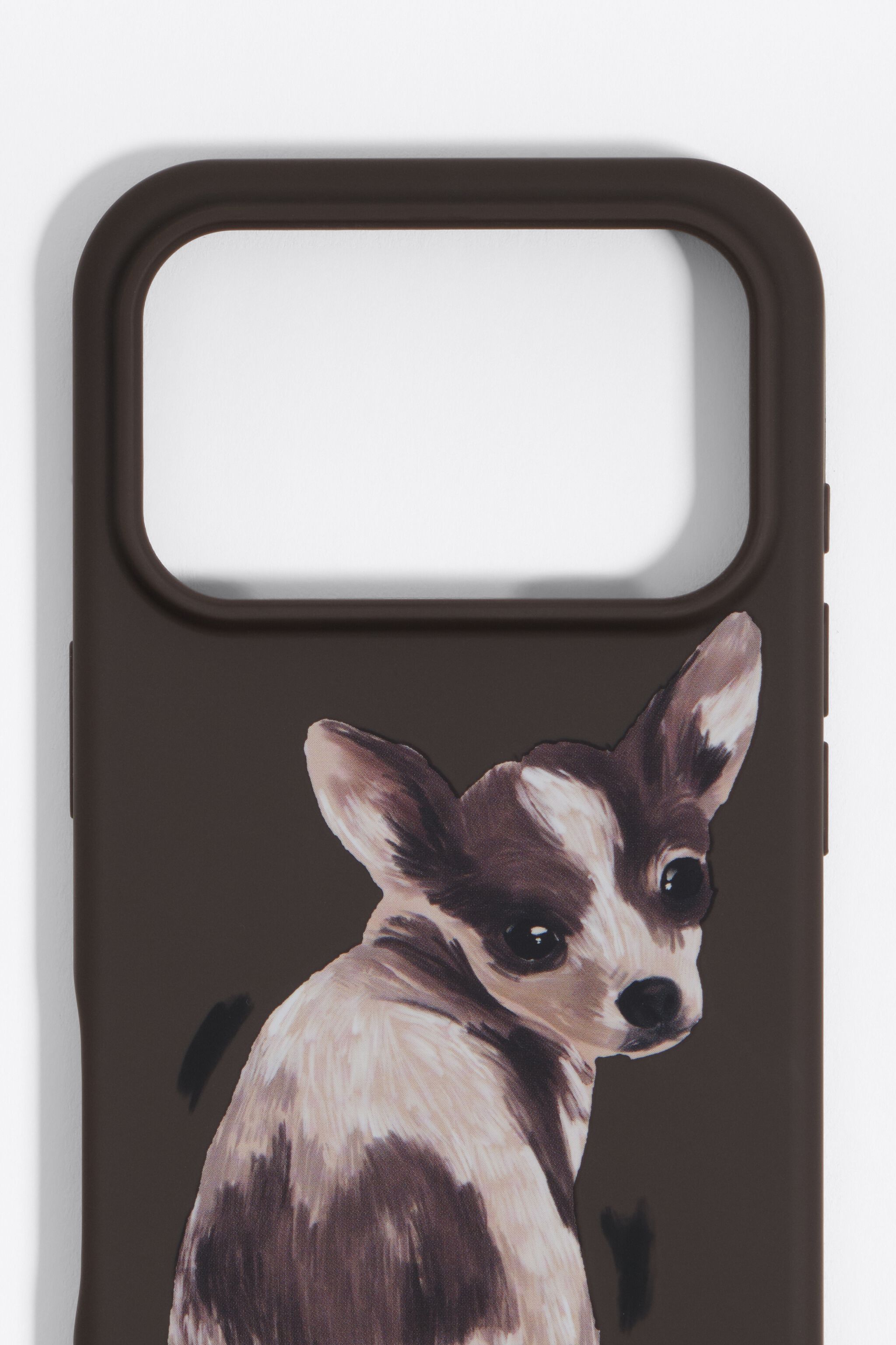 Funda dura para iPhone 17 PRO con diseño de chihuahua de chocolate