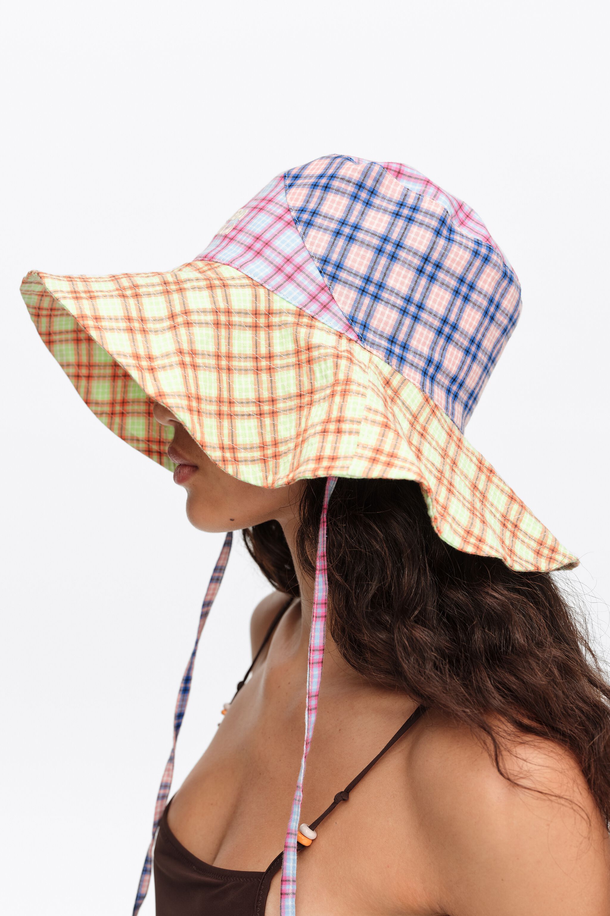 Sombrero de algodón a cuadros