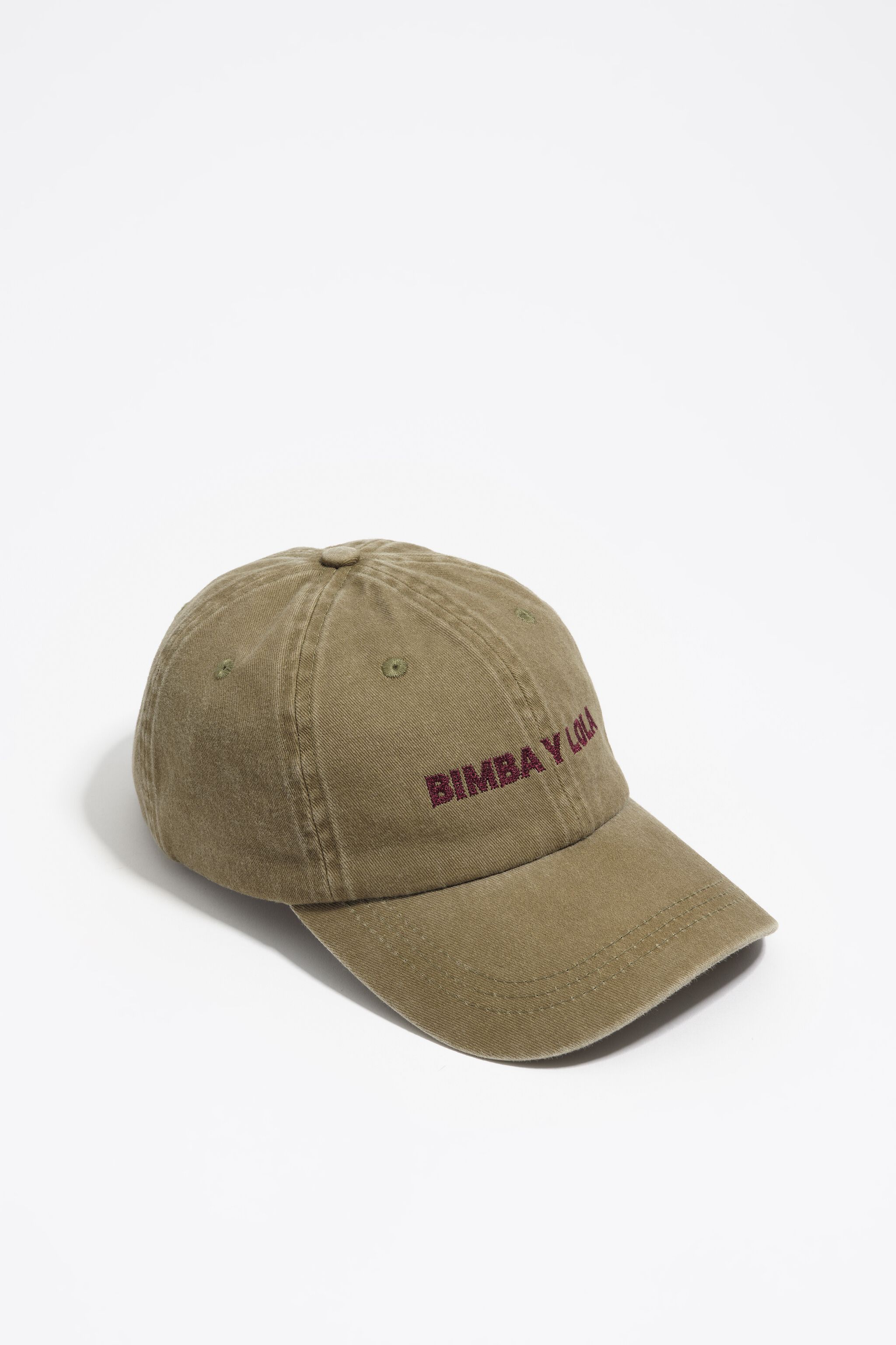 Gorra de algodón de camello lavado