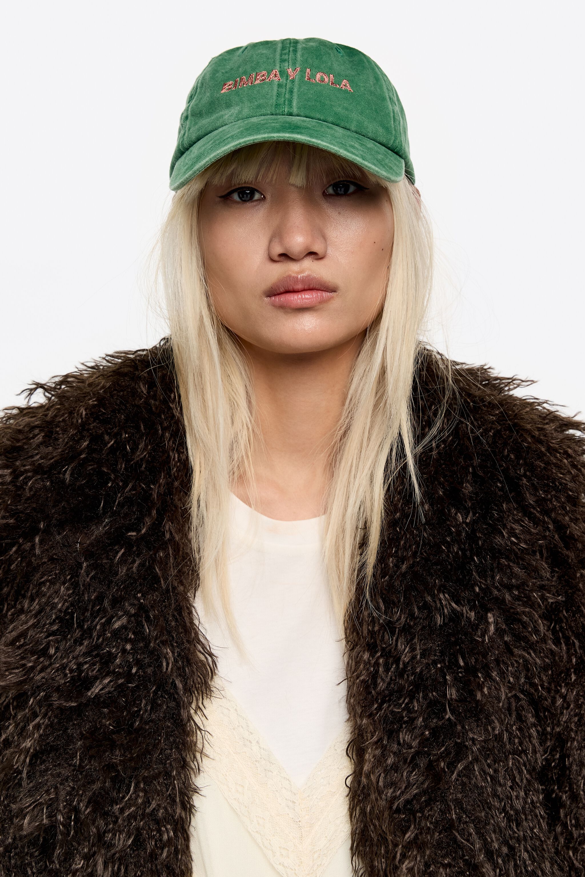 Gorra de algodón lavado en verde
