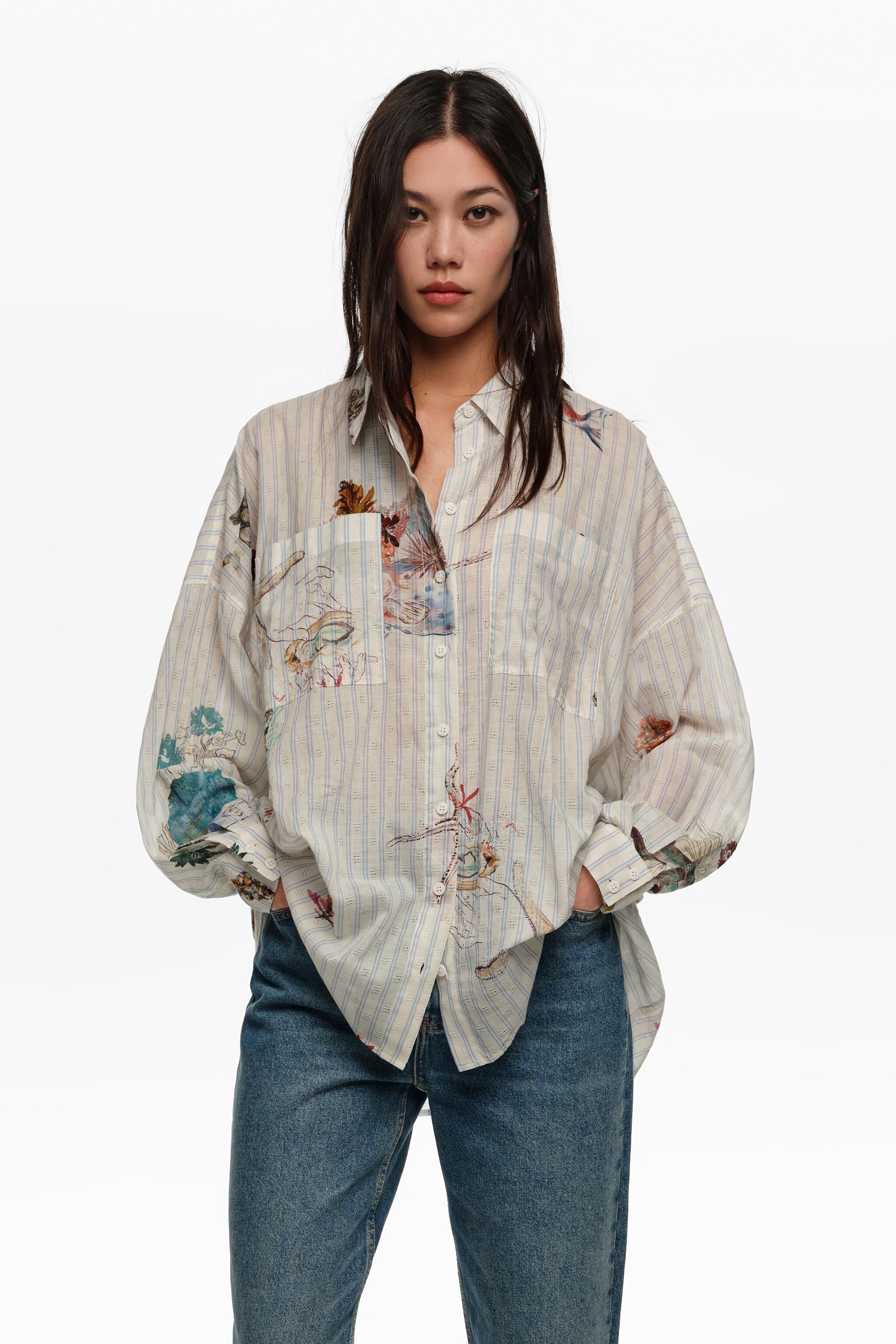 Camisa oversize de algodón con estampado de fondo marino