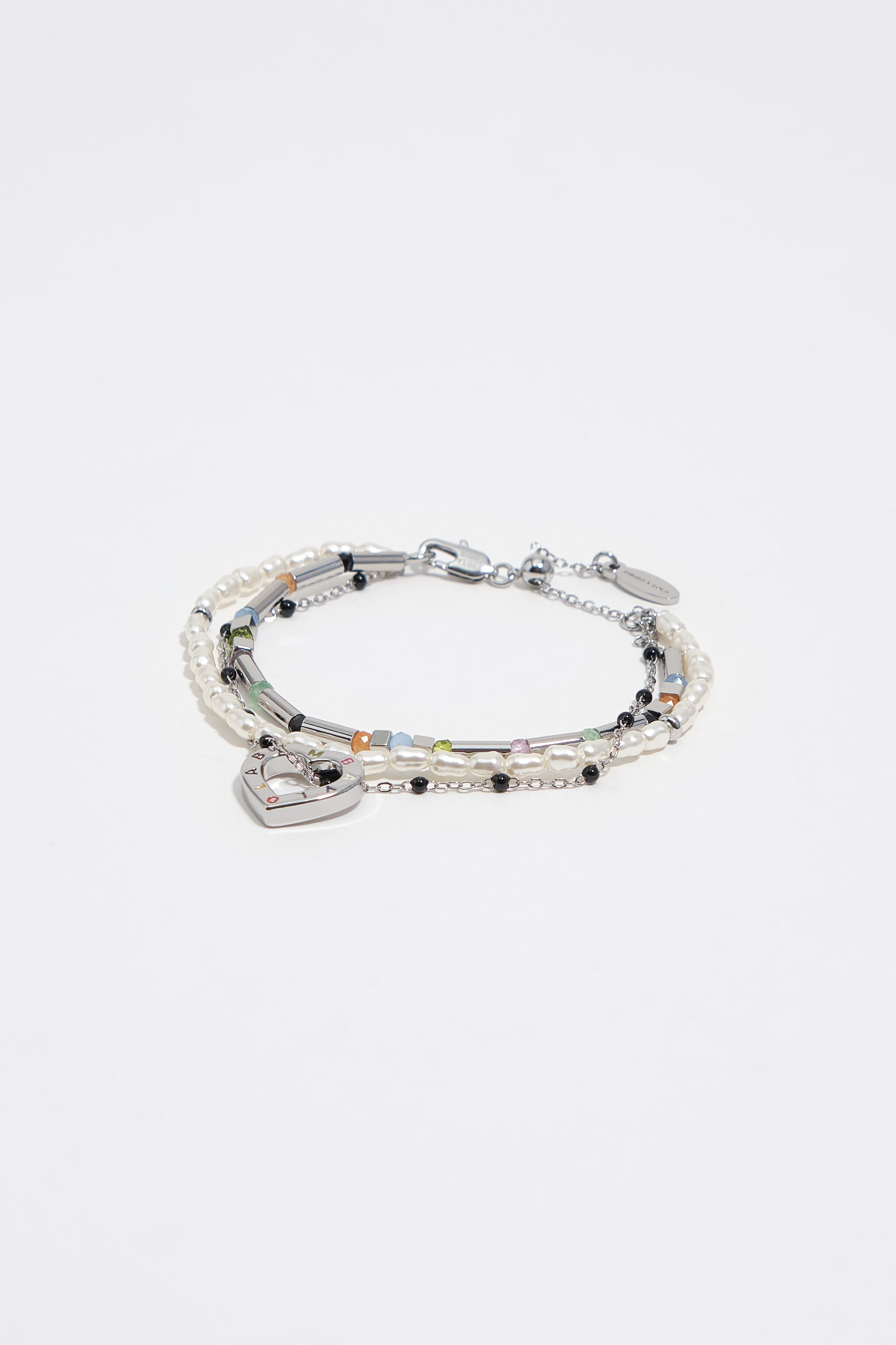 Pulsera con logo de corazón de cadena triple y perla plateada