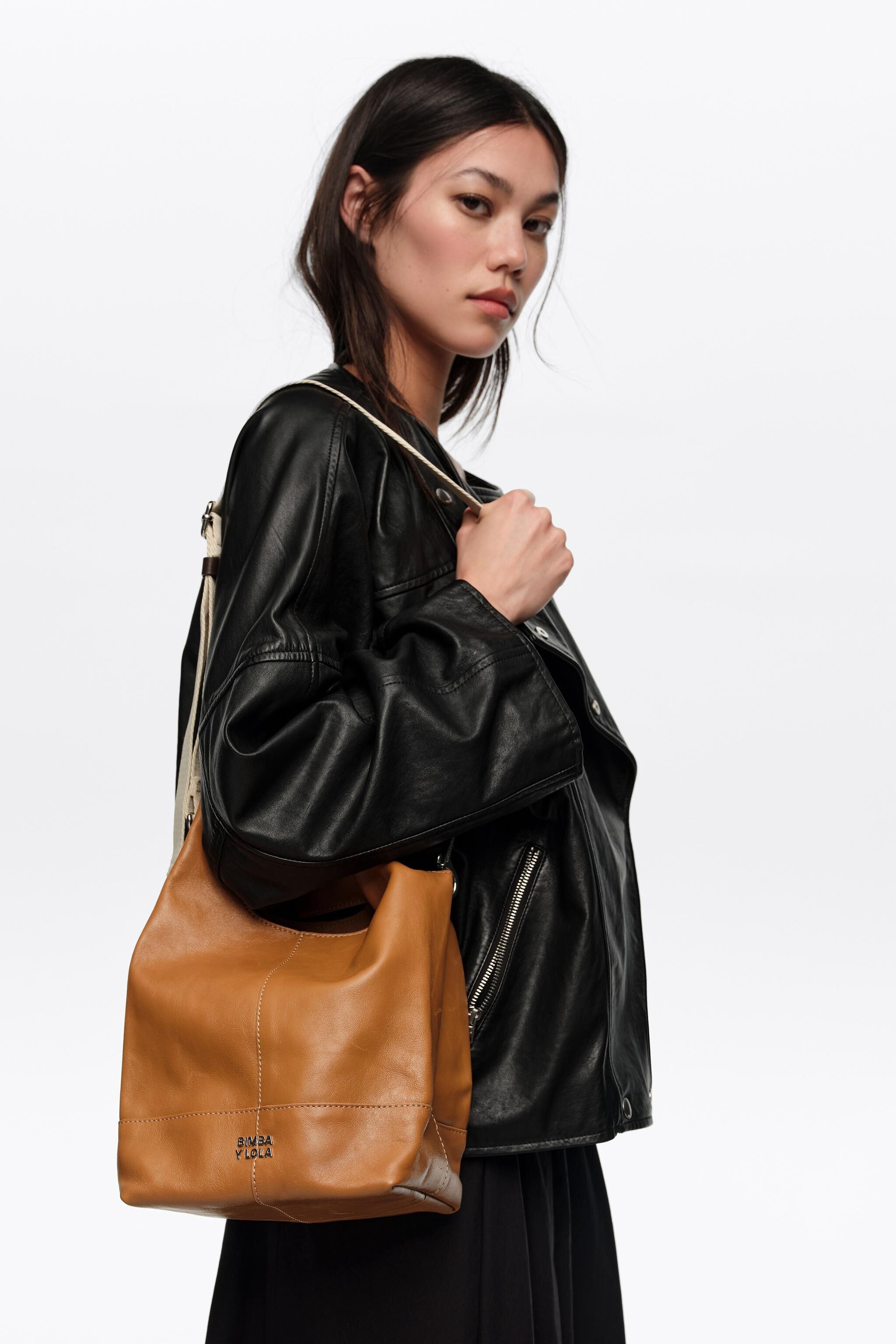 Bolso de papel de cuero toffee mediano